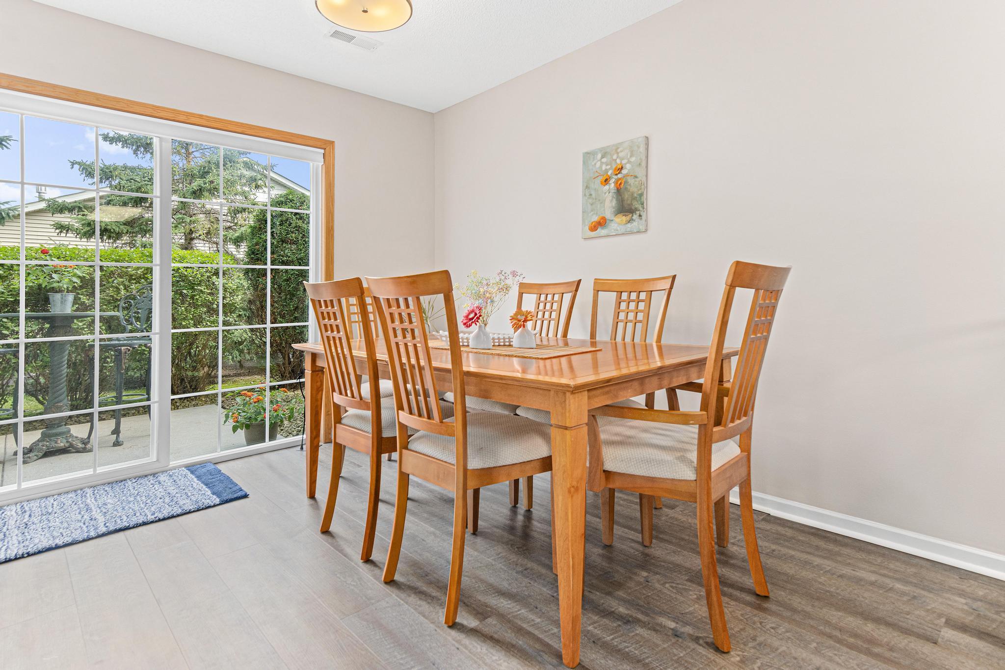 399 Arrowhead Drive