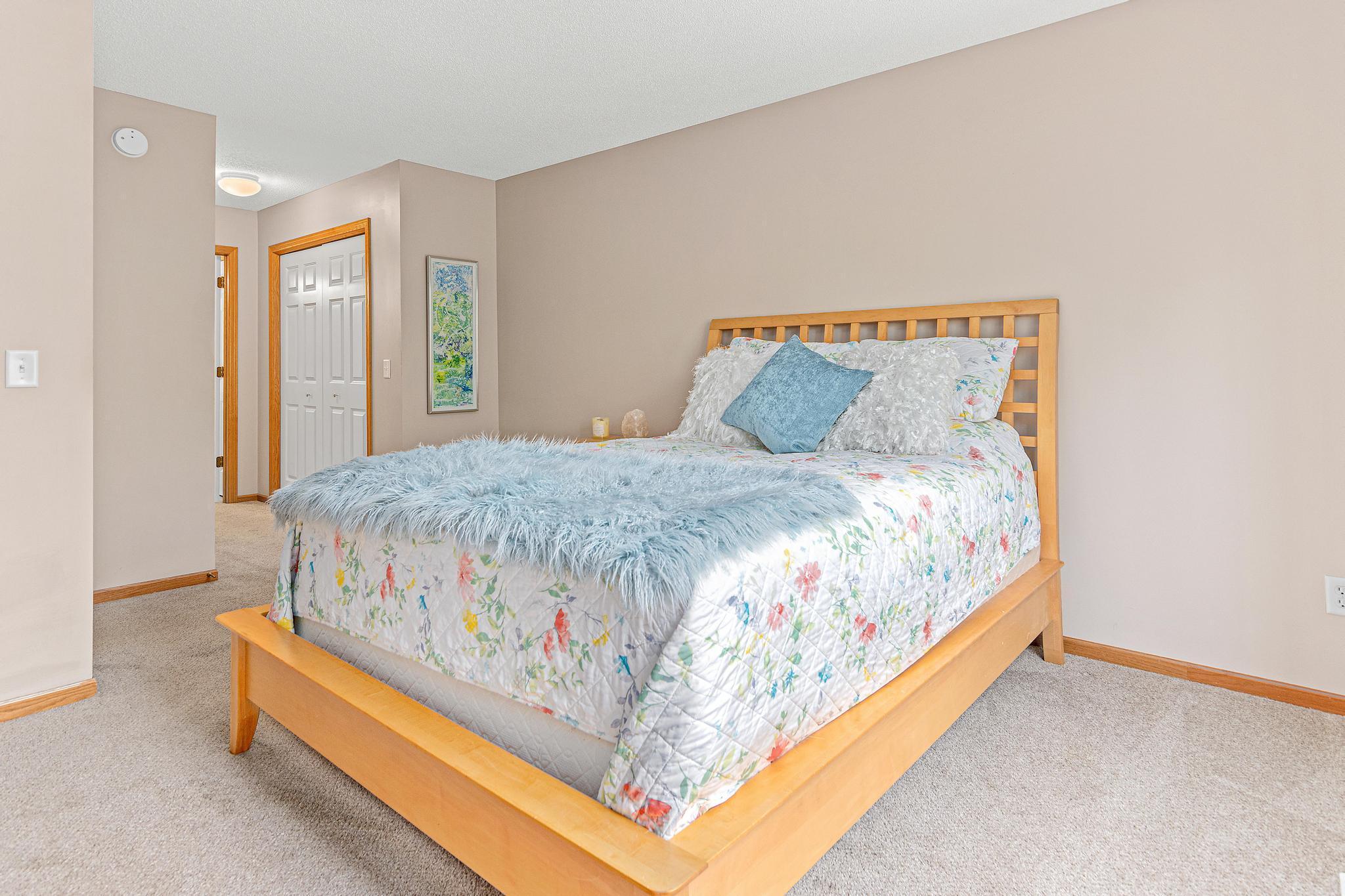 399 Arrowhead Drive