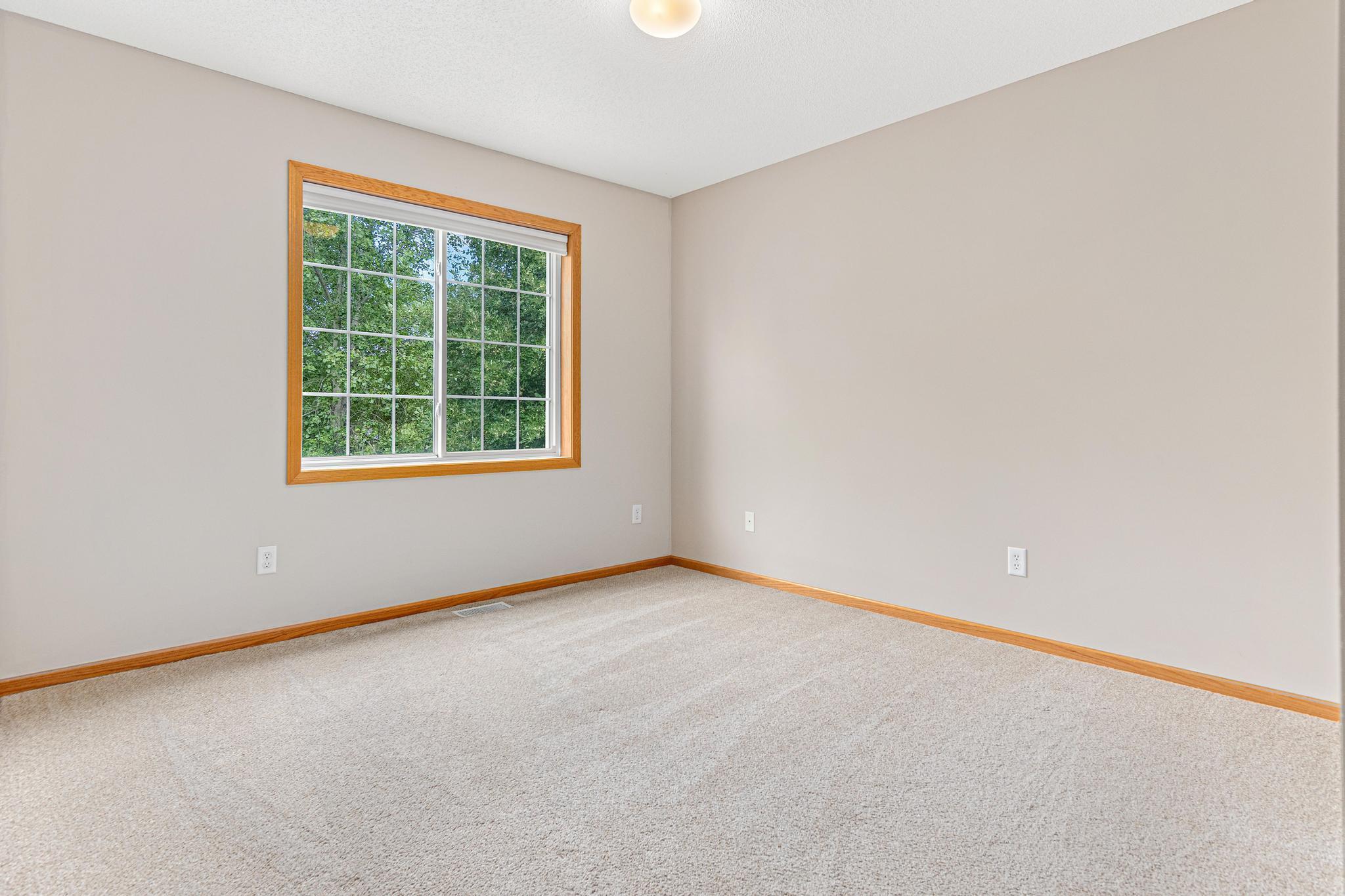 399 Arrowhead Drive
