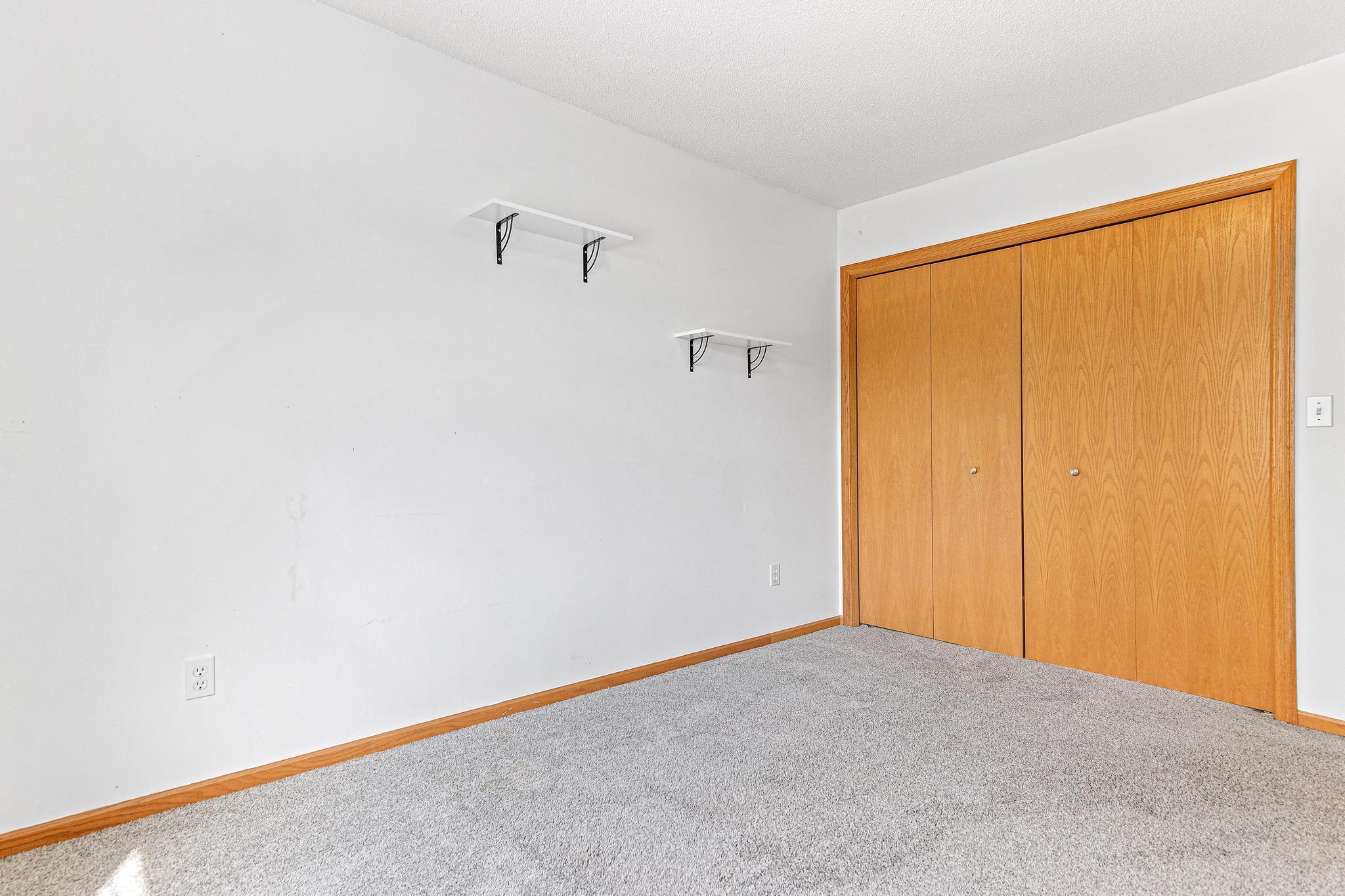 14818 58th Street N Unit: 4C