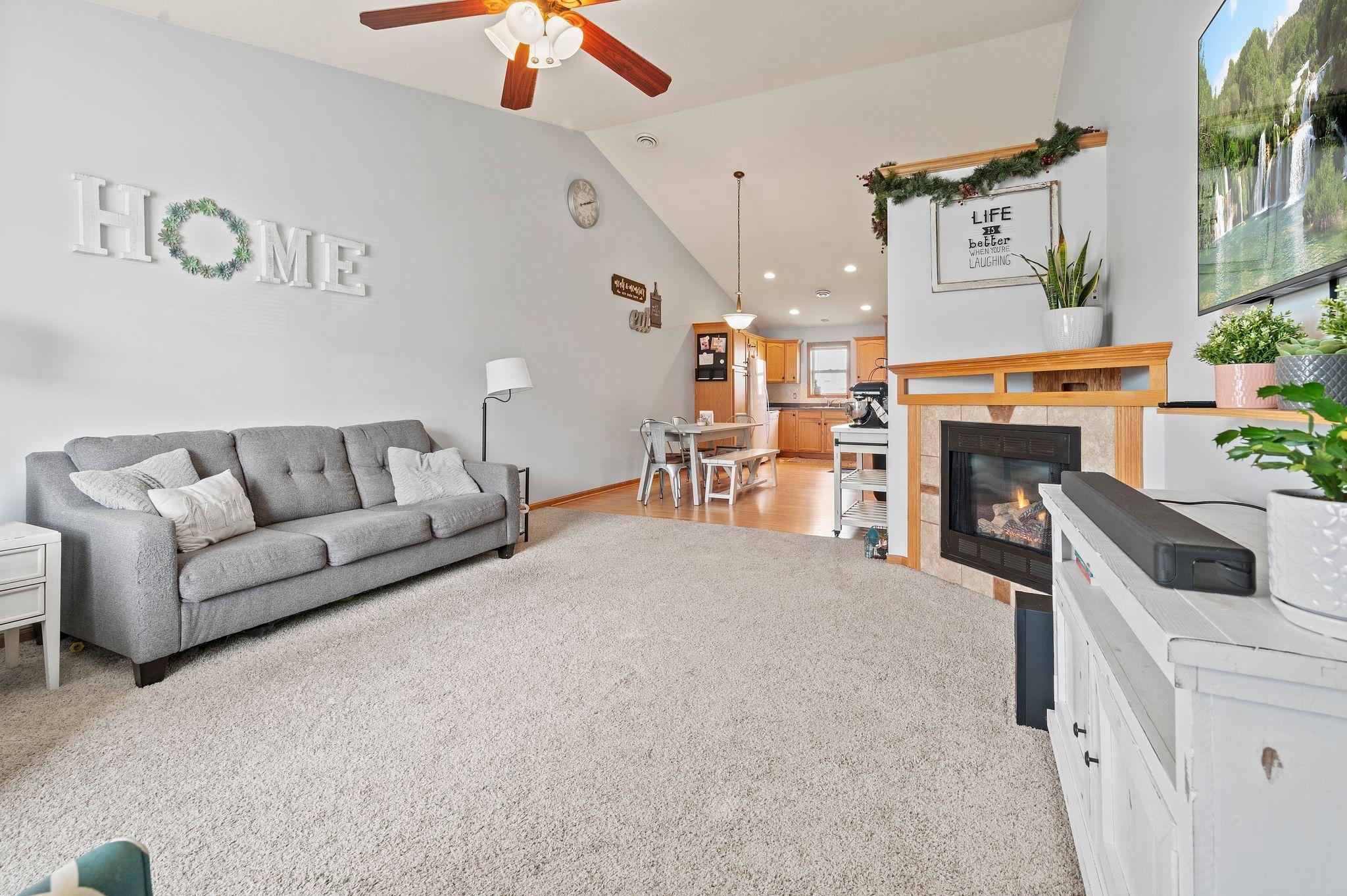 1266 Norway Pines Cir