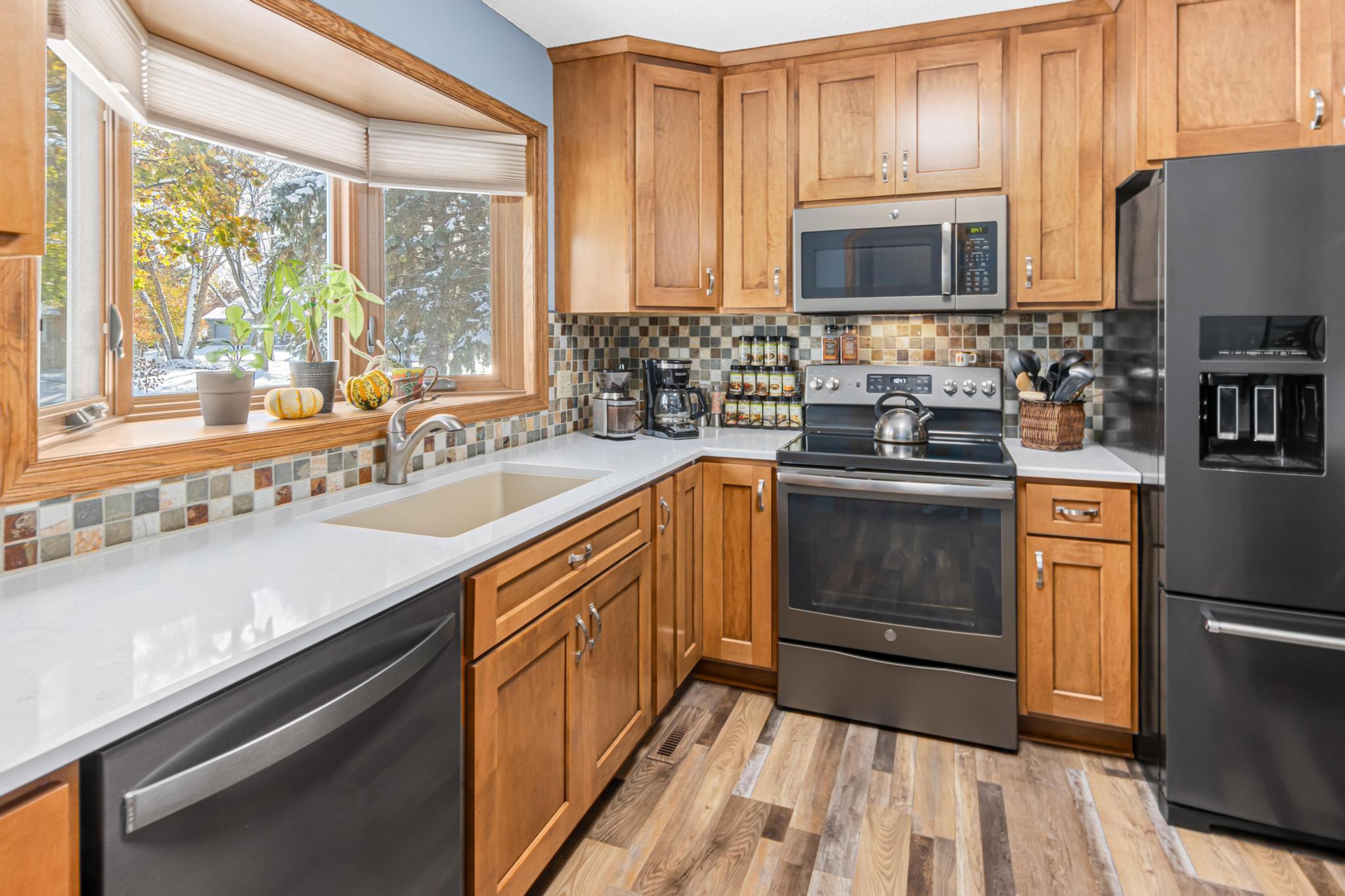 5681 Deer Trail W