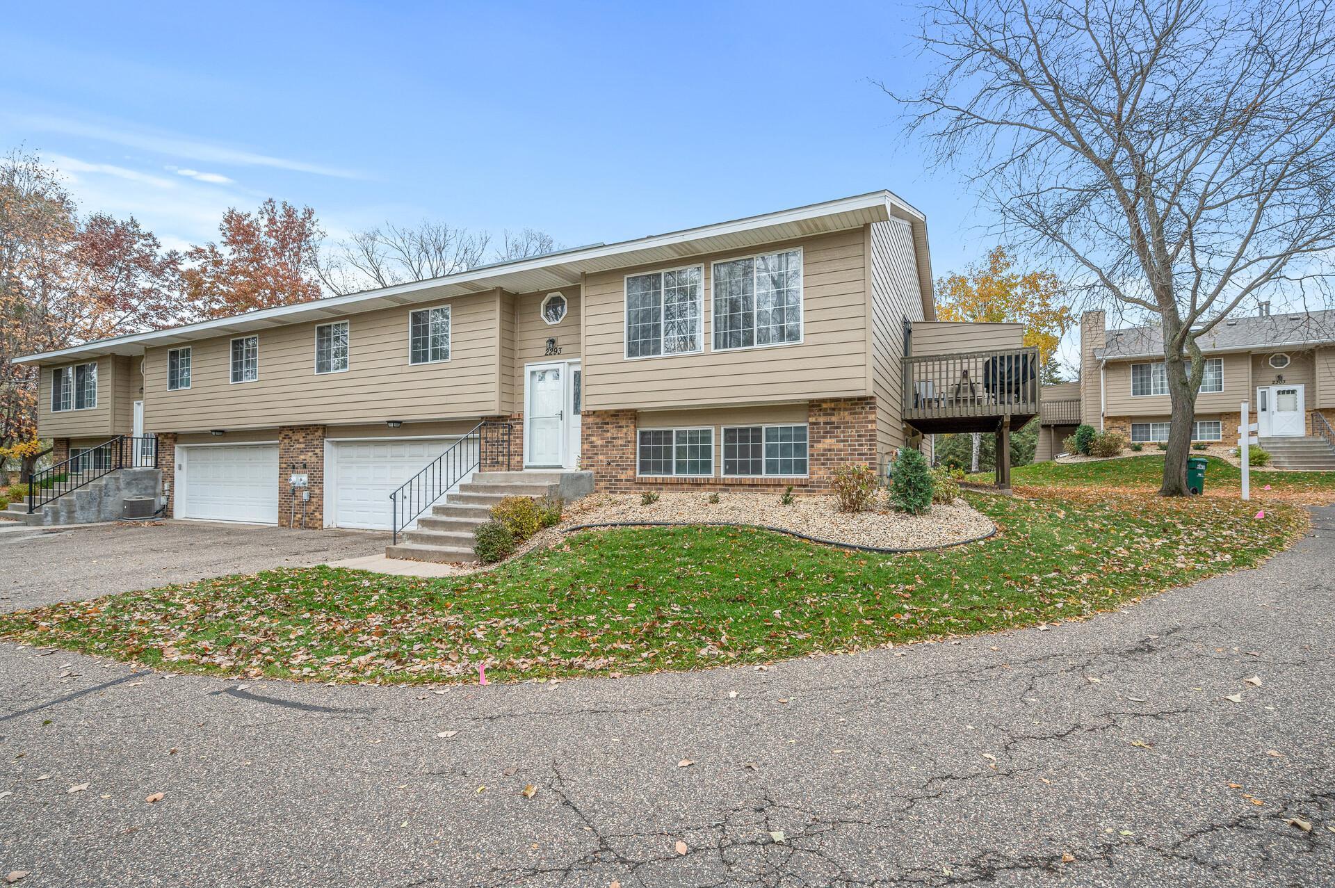 2293 Mailand Road E
