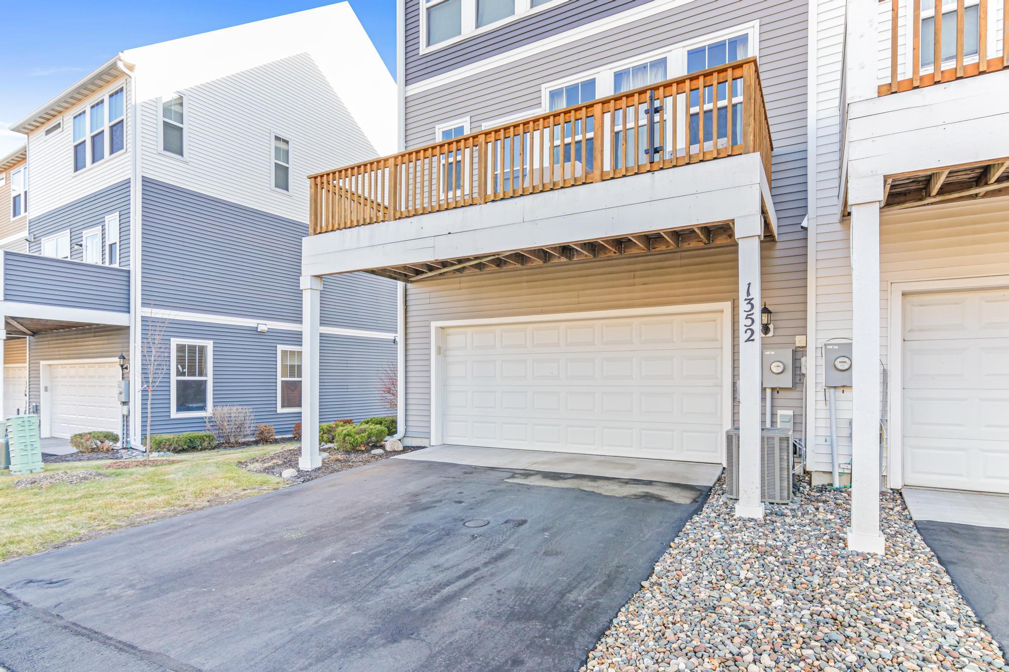 1352 Old Highway 8 NW
