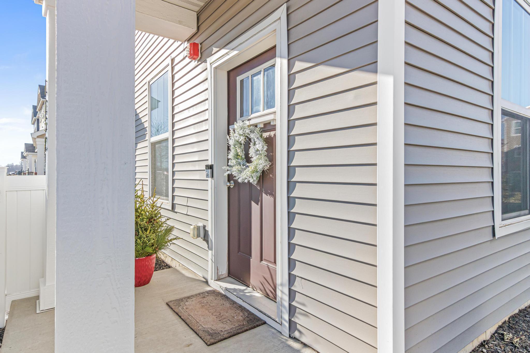 1352 Old Highway 8 NW