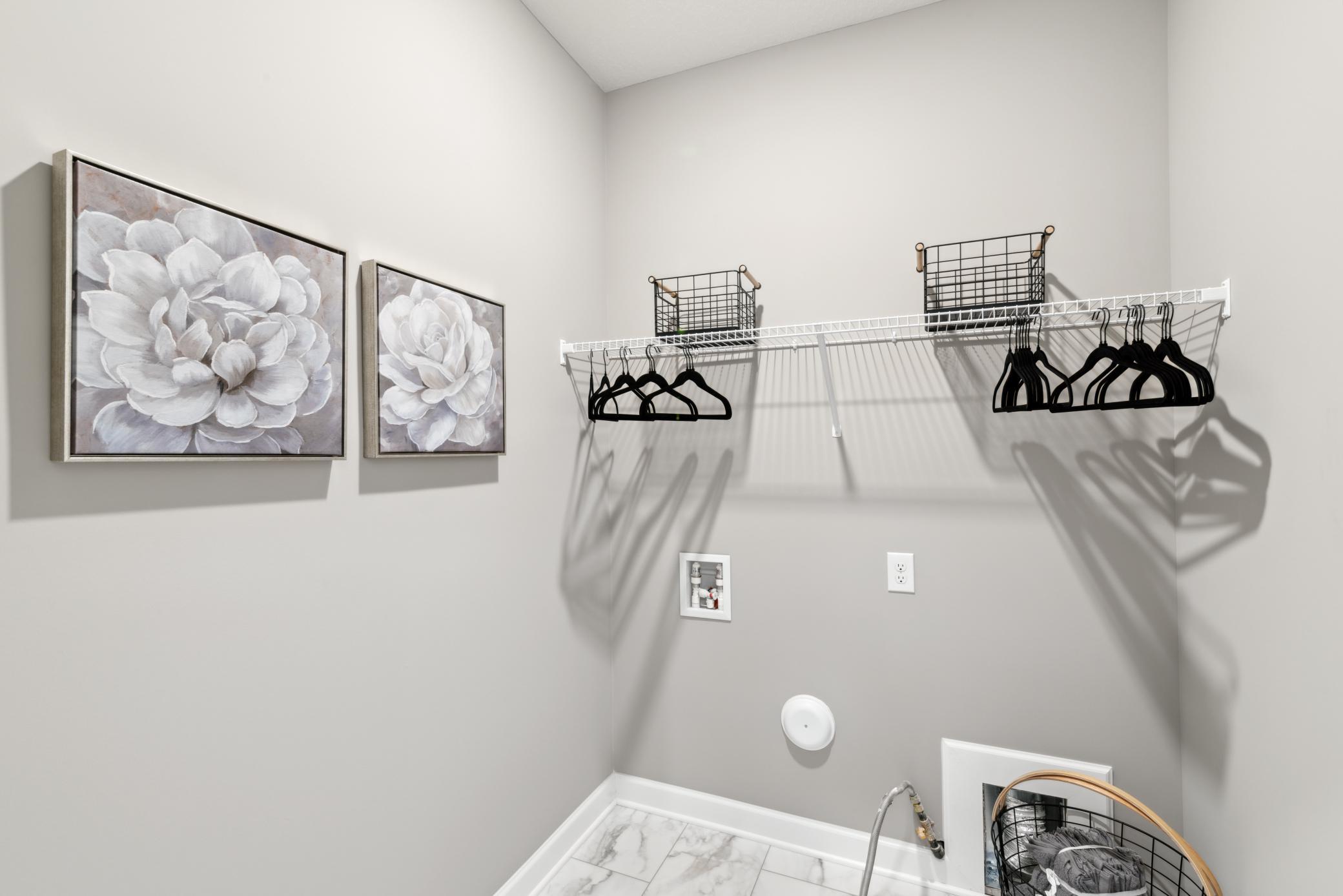 11406 King's Court N