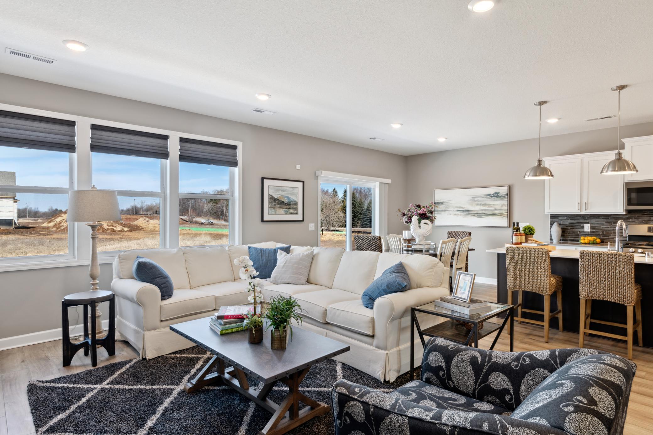 11406 King's Court N