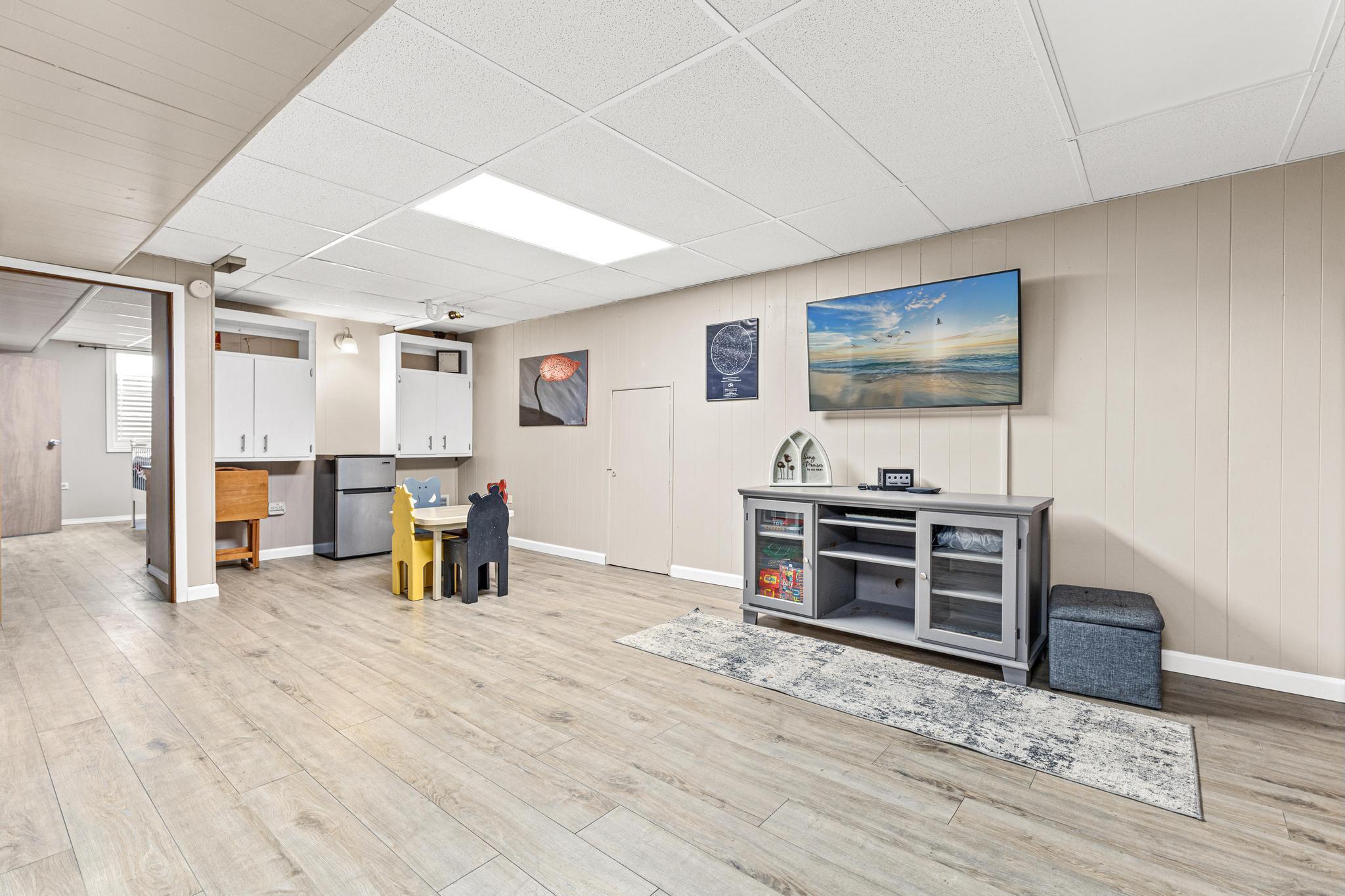 2235 Floral Drive