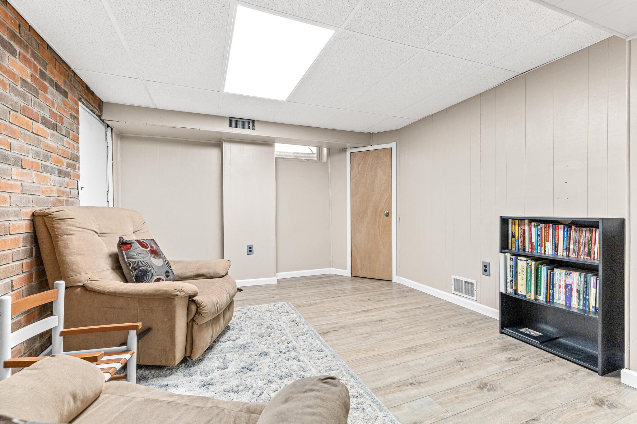 2235 Floral Drive