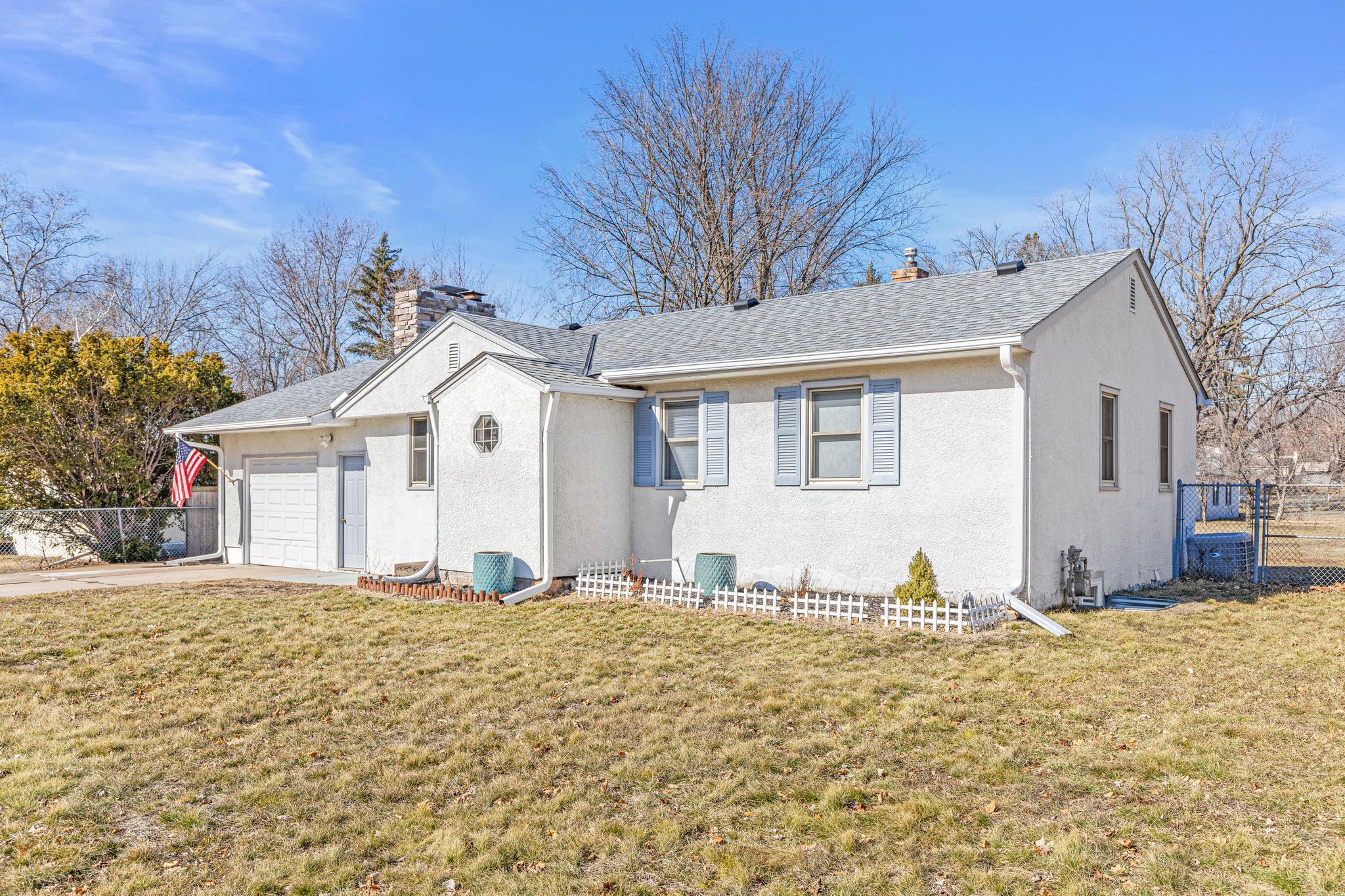 2235 Floral Drive