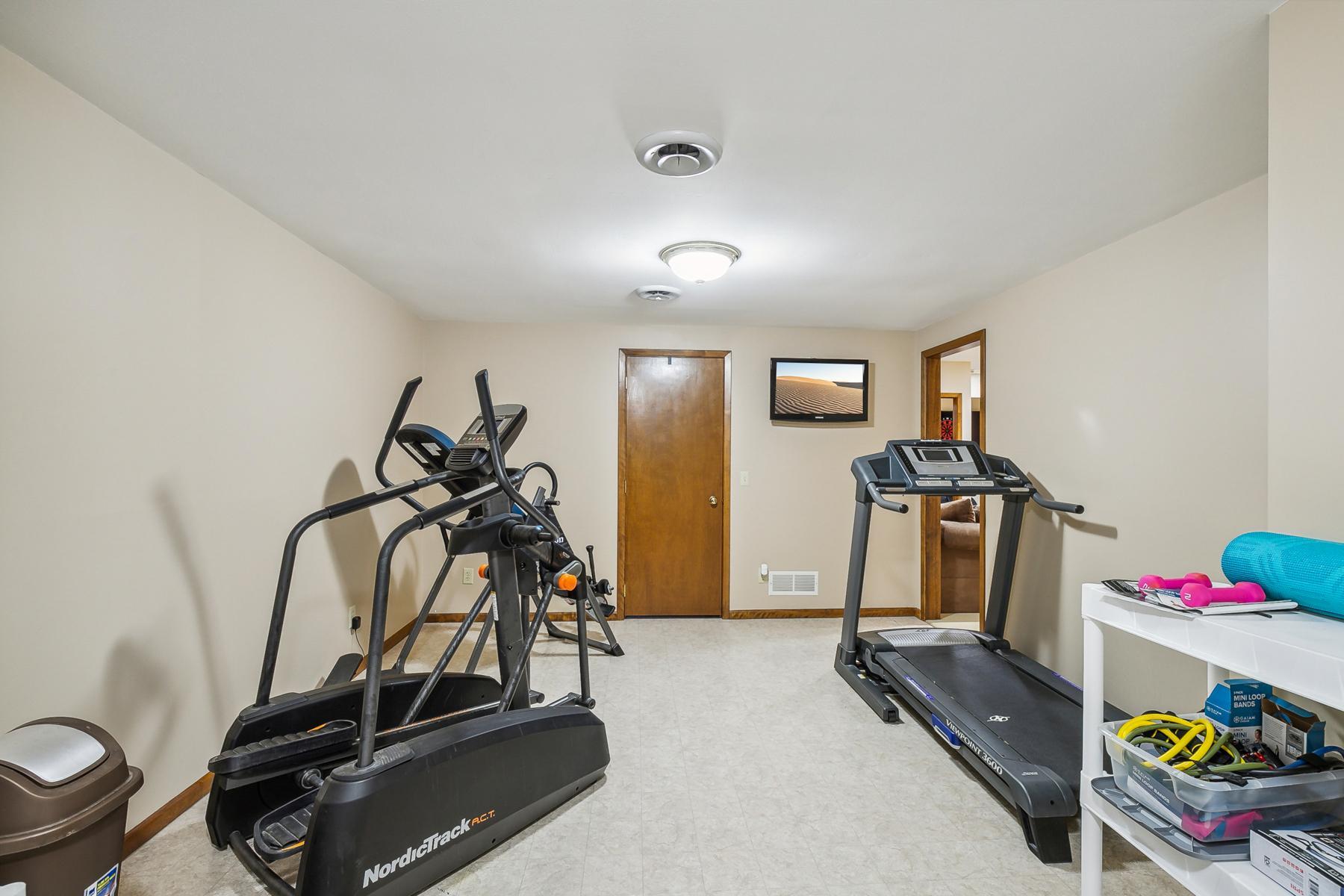 19794 Sioux Hills Road