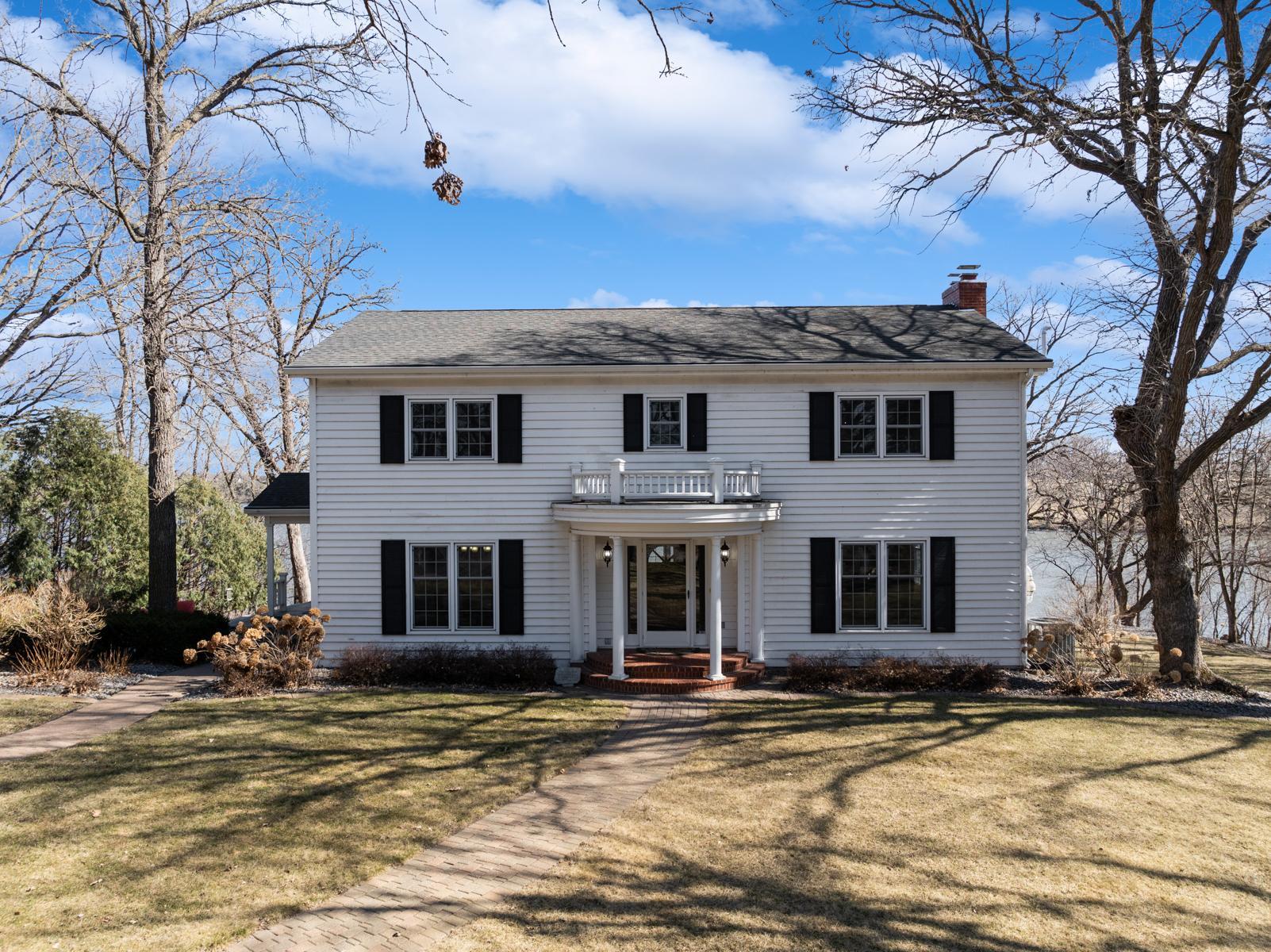 19794 Sioux Hills Road