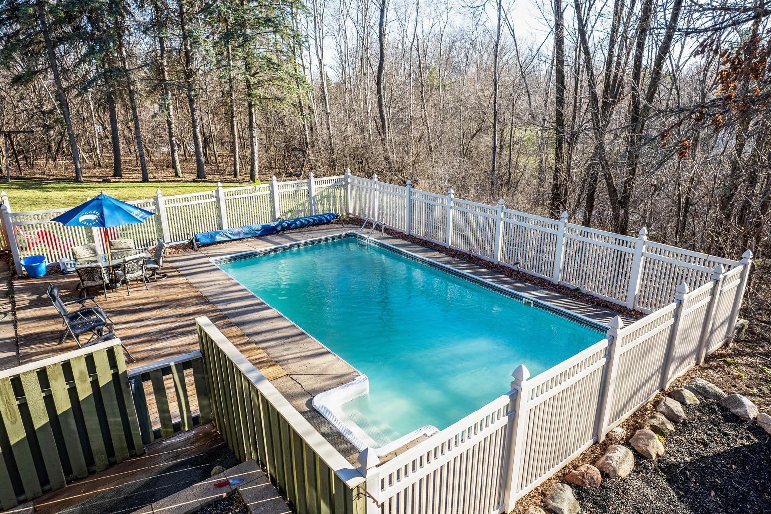 4 Blue Goose Road