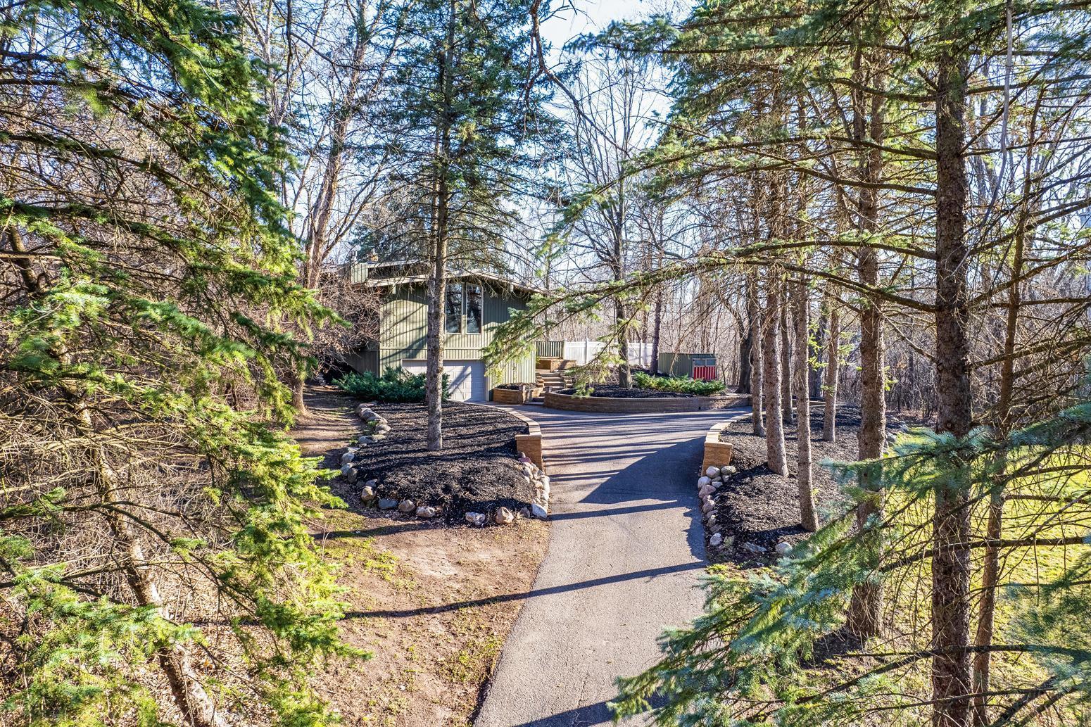 4 Blue Goose Road