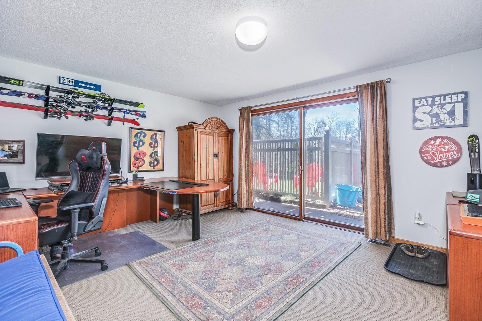 4 Blue Goose Road