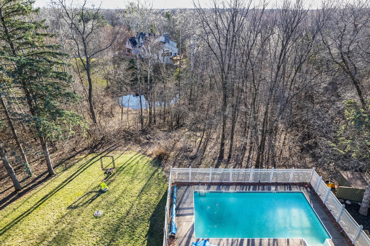 4 Blue Goose Road