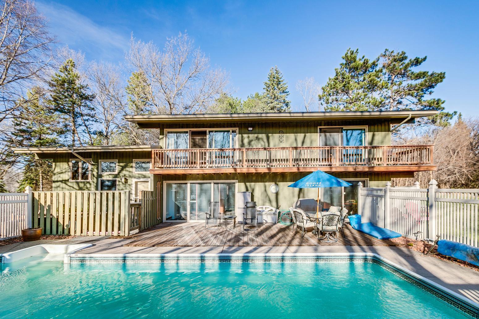 4 Blue Goose Road