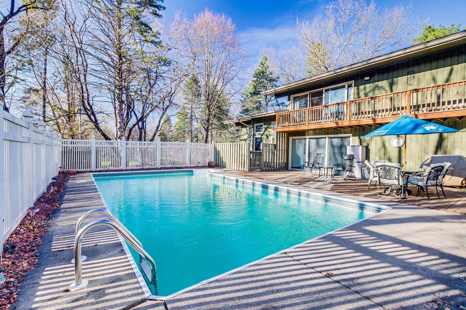 4 Blue Goose Road