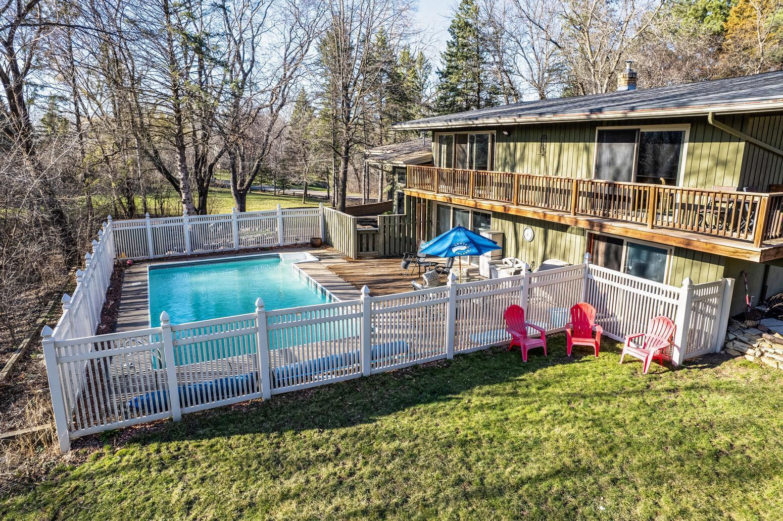 4 Blue Goose Road