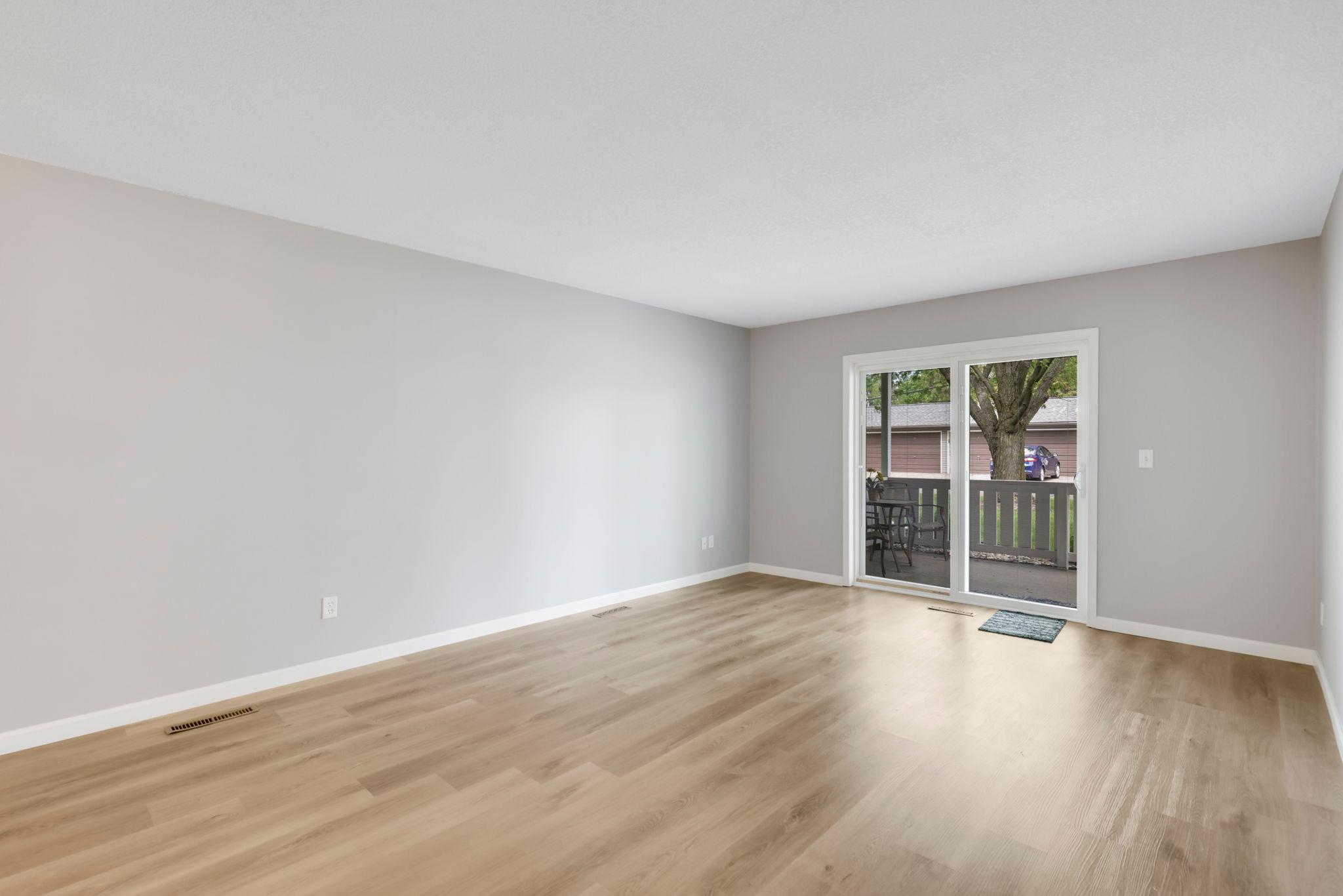 3050 Riverwood Drive Unit: 123