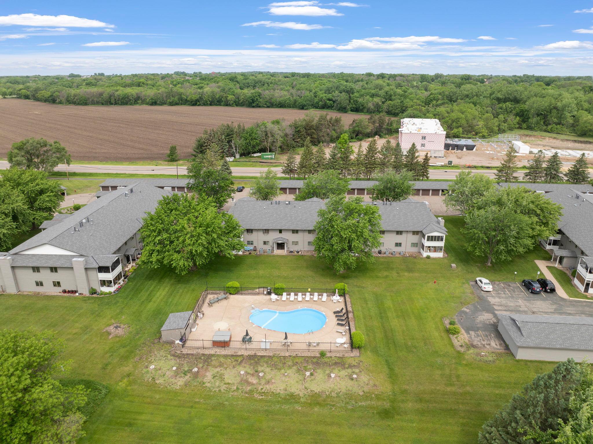 3050 Riverwood Drive Unit: 123