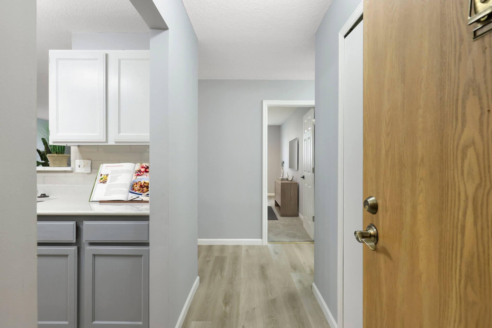 3050 Riverwood Drive Unit: 123