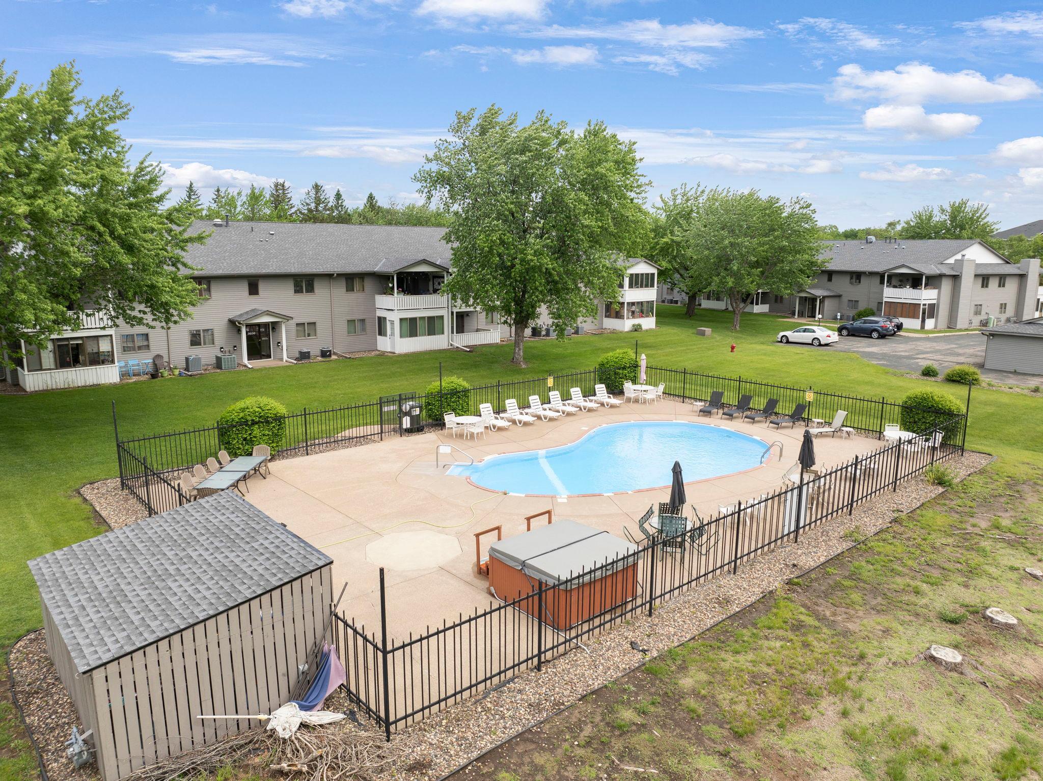 3050 Riverwood Drive Unit: 123