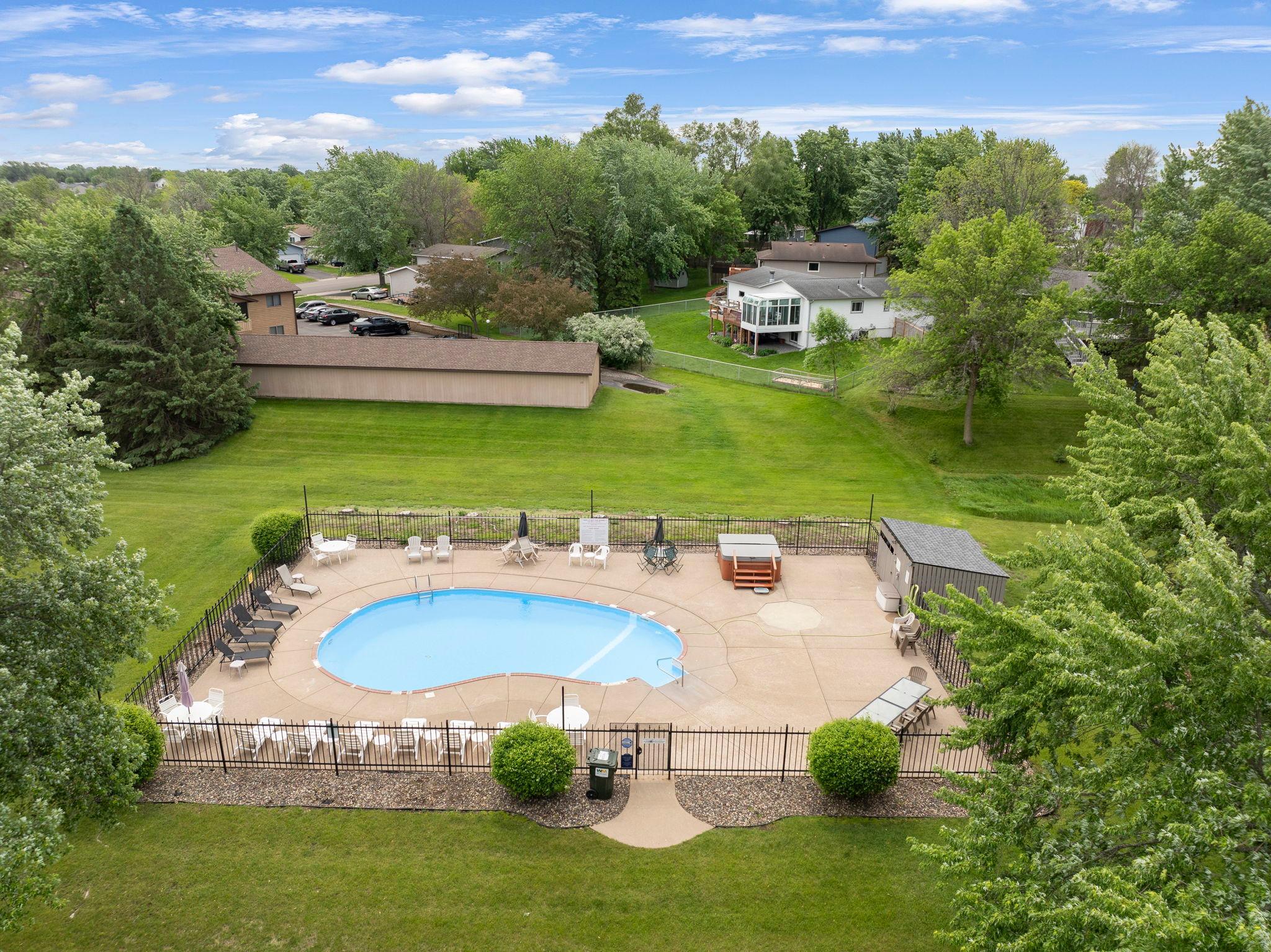 3050 Riverwood Drive Unit: 123
