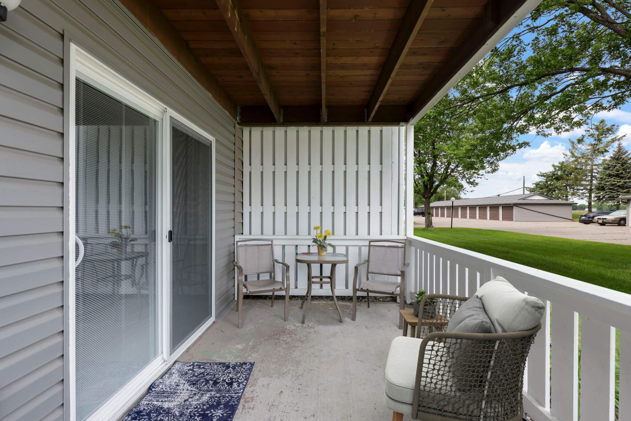 3050 Riverwood Drive Unit: 123