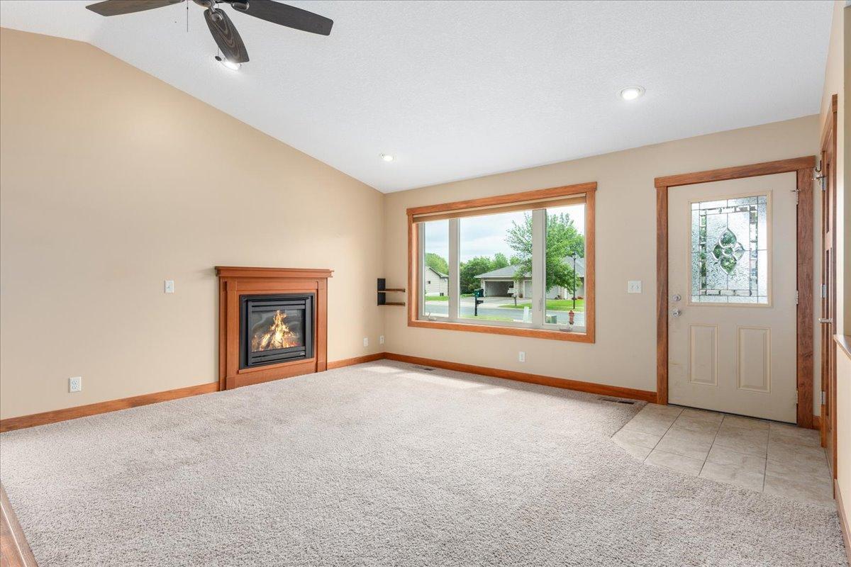 949 Fairchild Drive