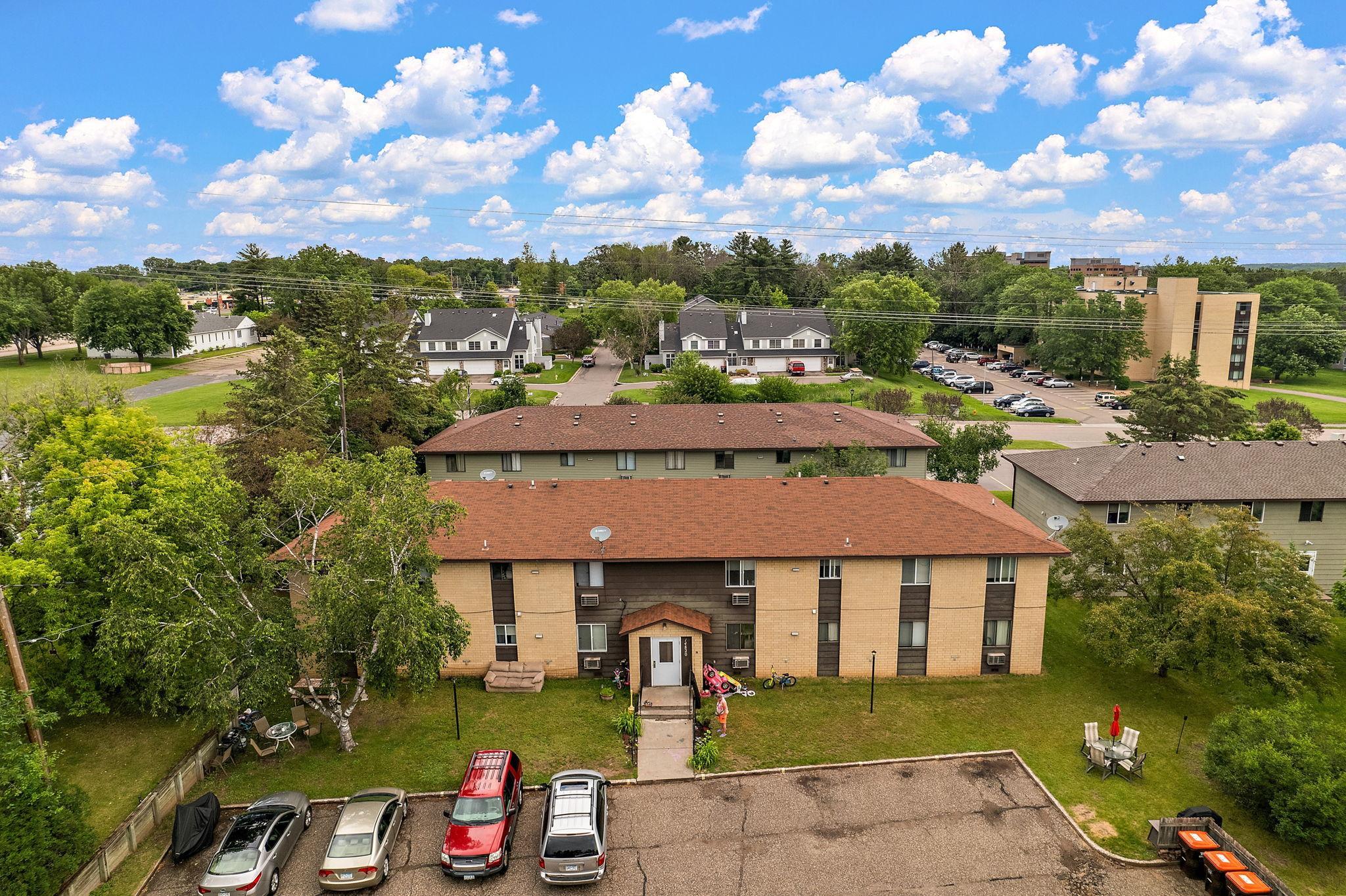 14820 57th Street N Unit: B1