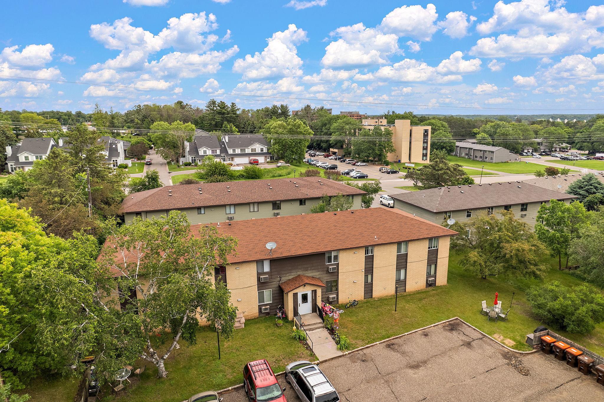 14820 57th Street N Unit: B1