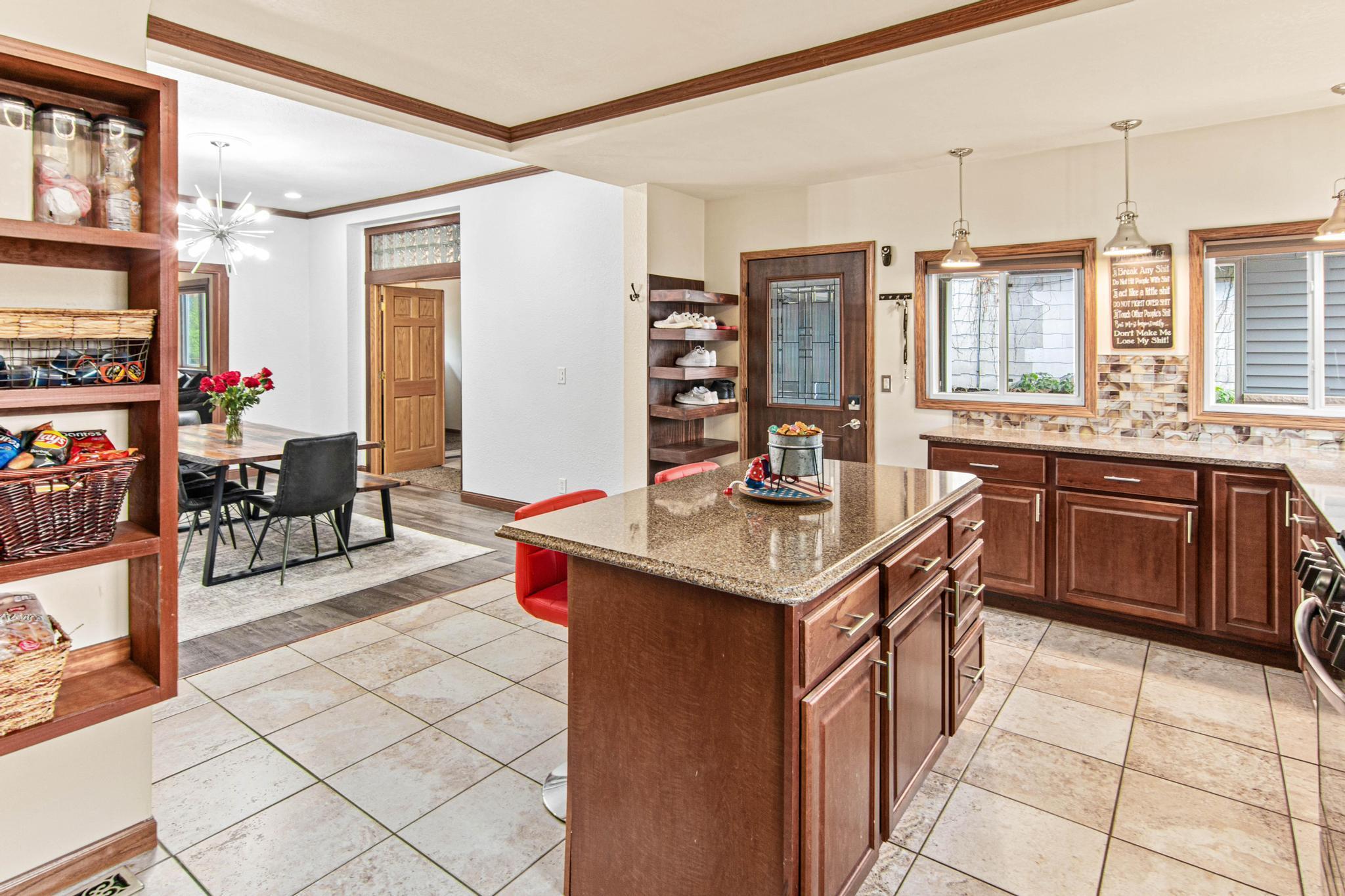 895 Johnson Parkway