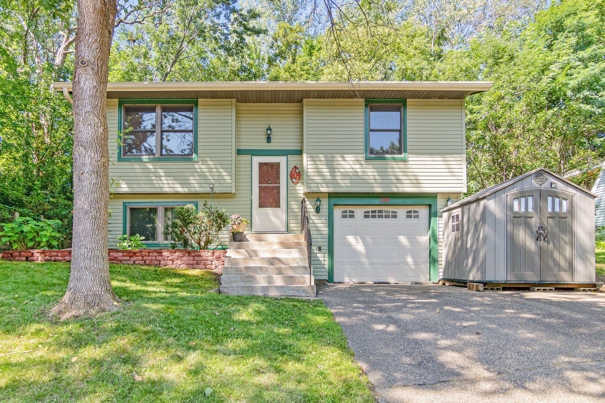 218 Echo Lane
