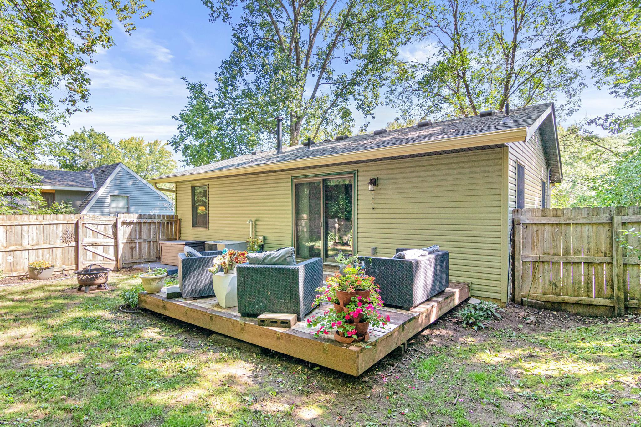 218 Echo Lane