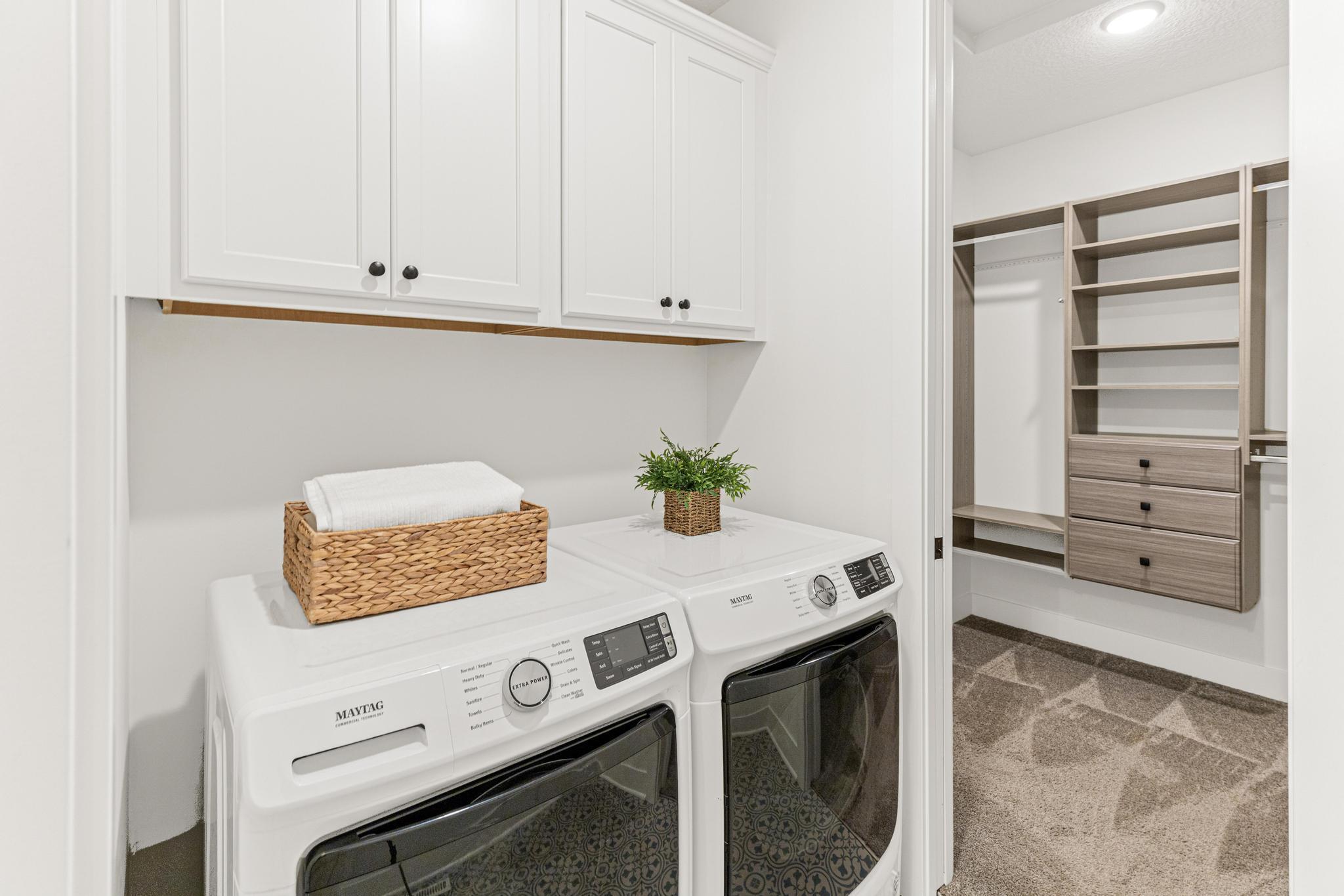 580 Jade Trail N