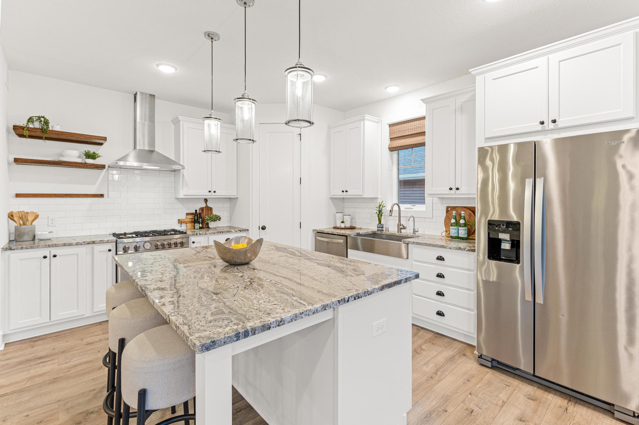 580 Jade Trail N