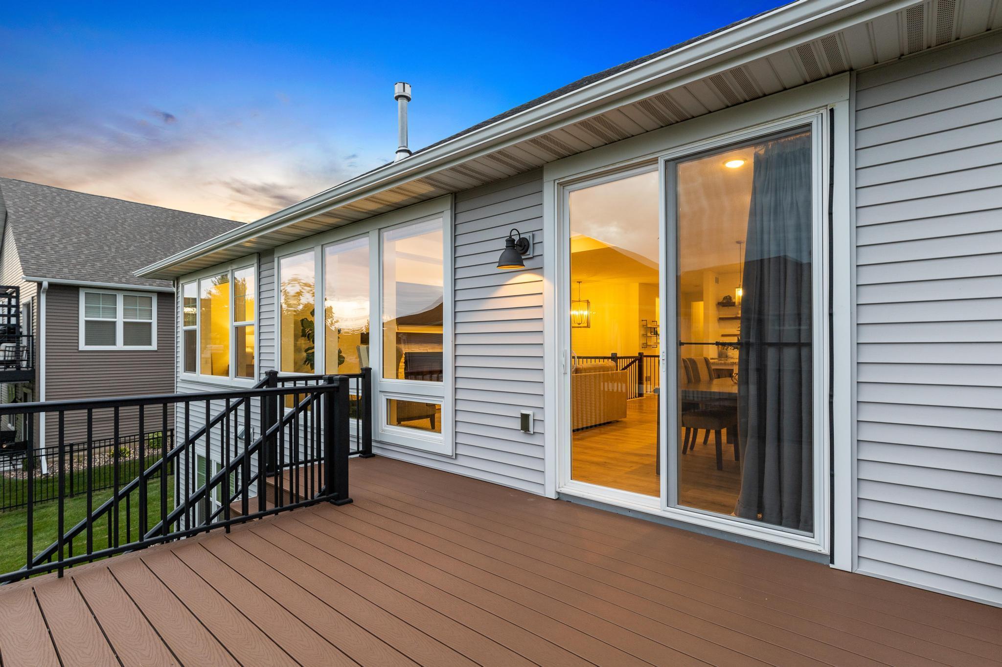 580 Jade Trail N