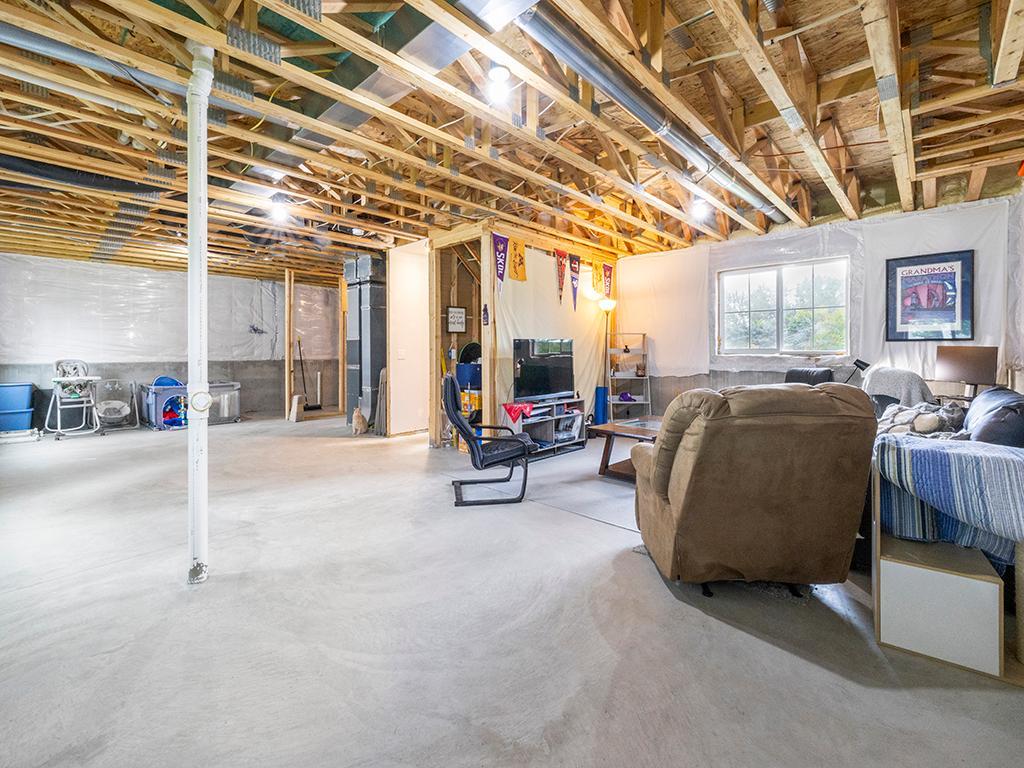 1224 Rich River Way