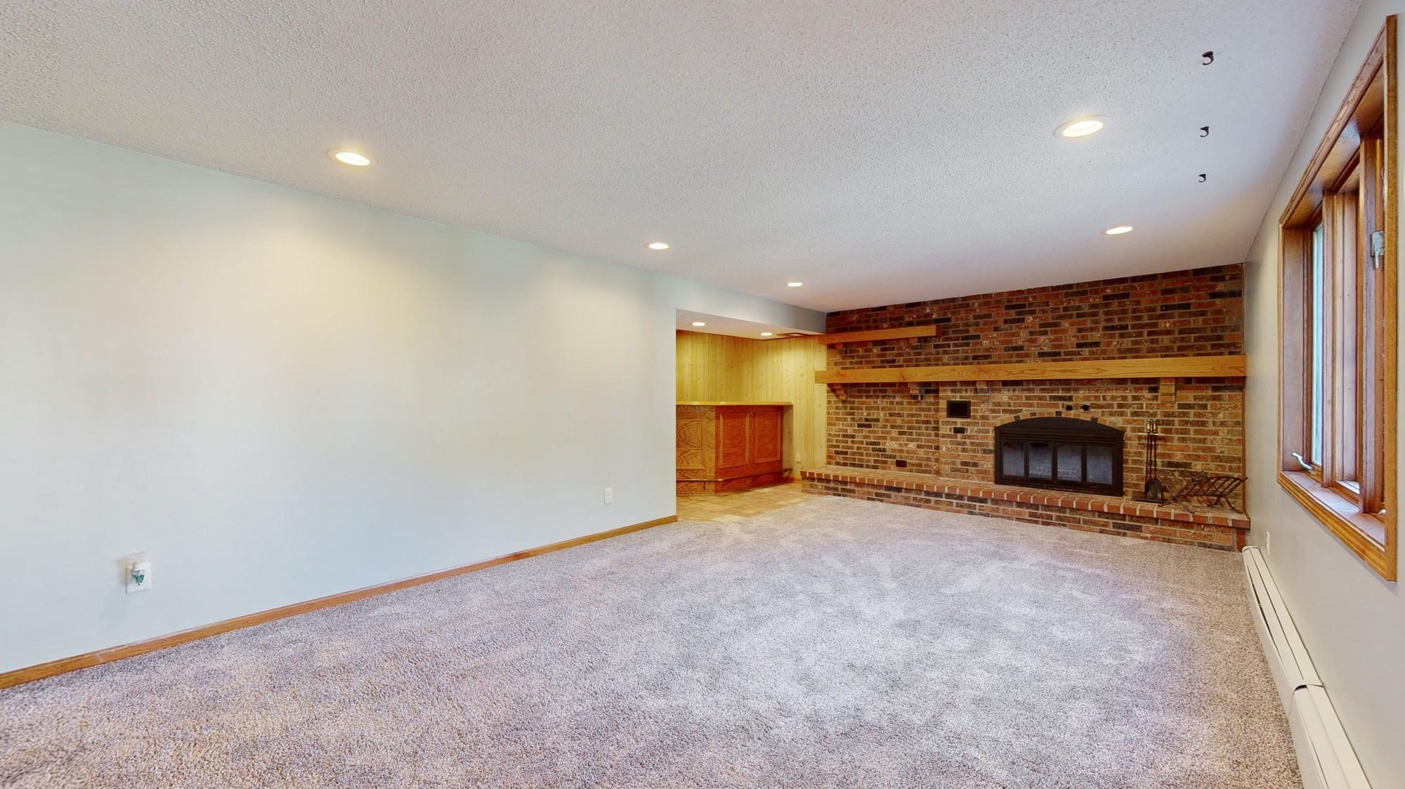 1904 Sioux Court