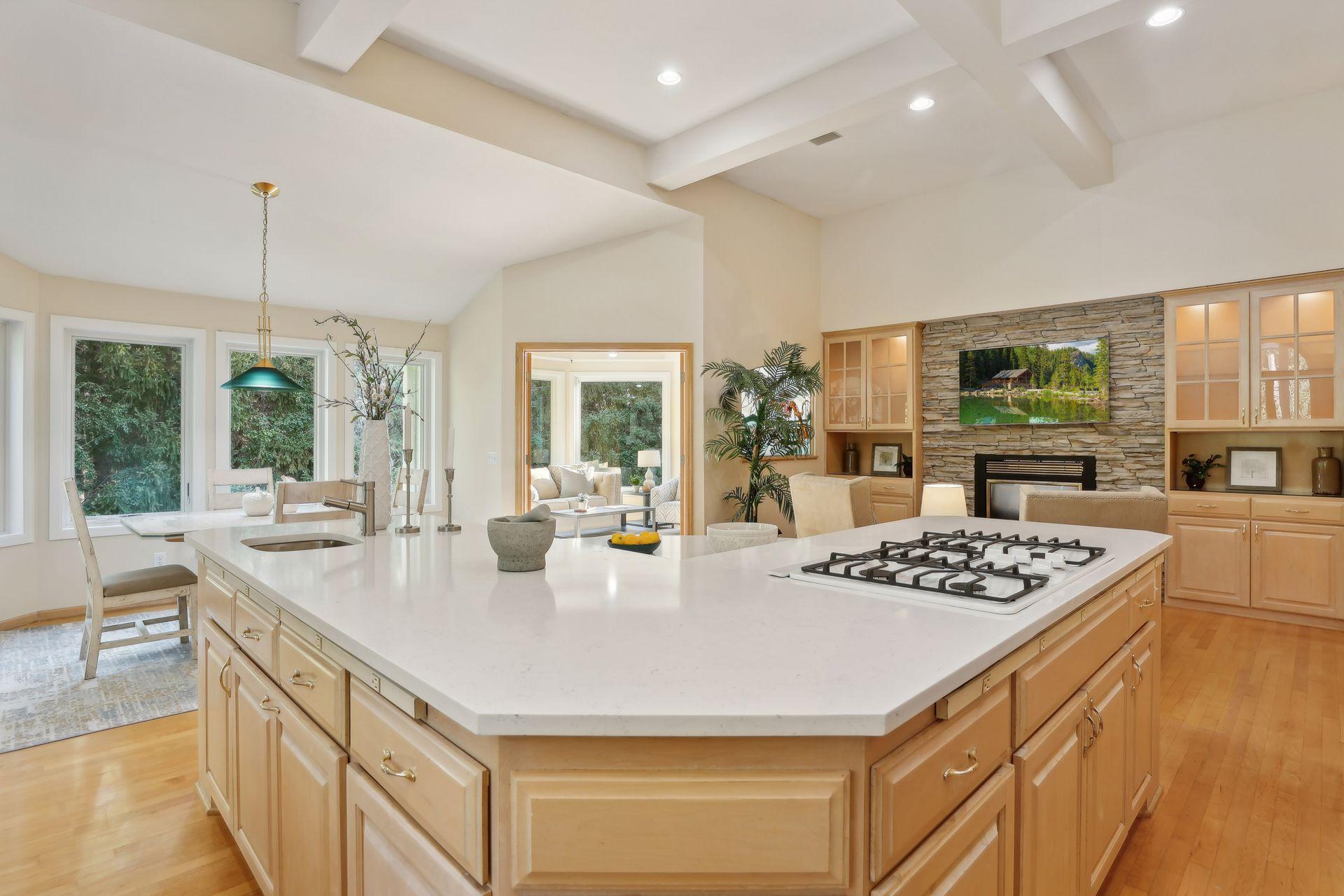 681 Cedar View Court