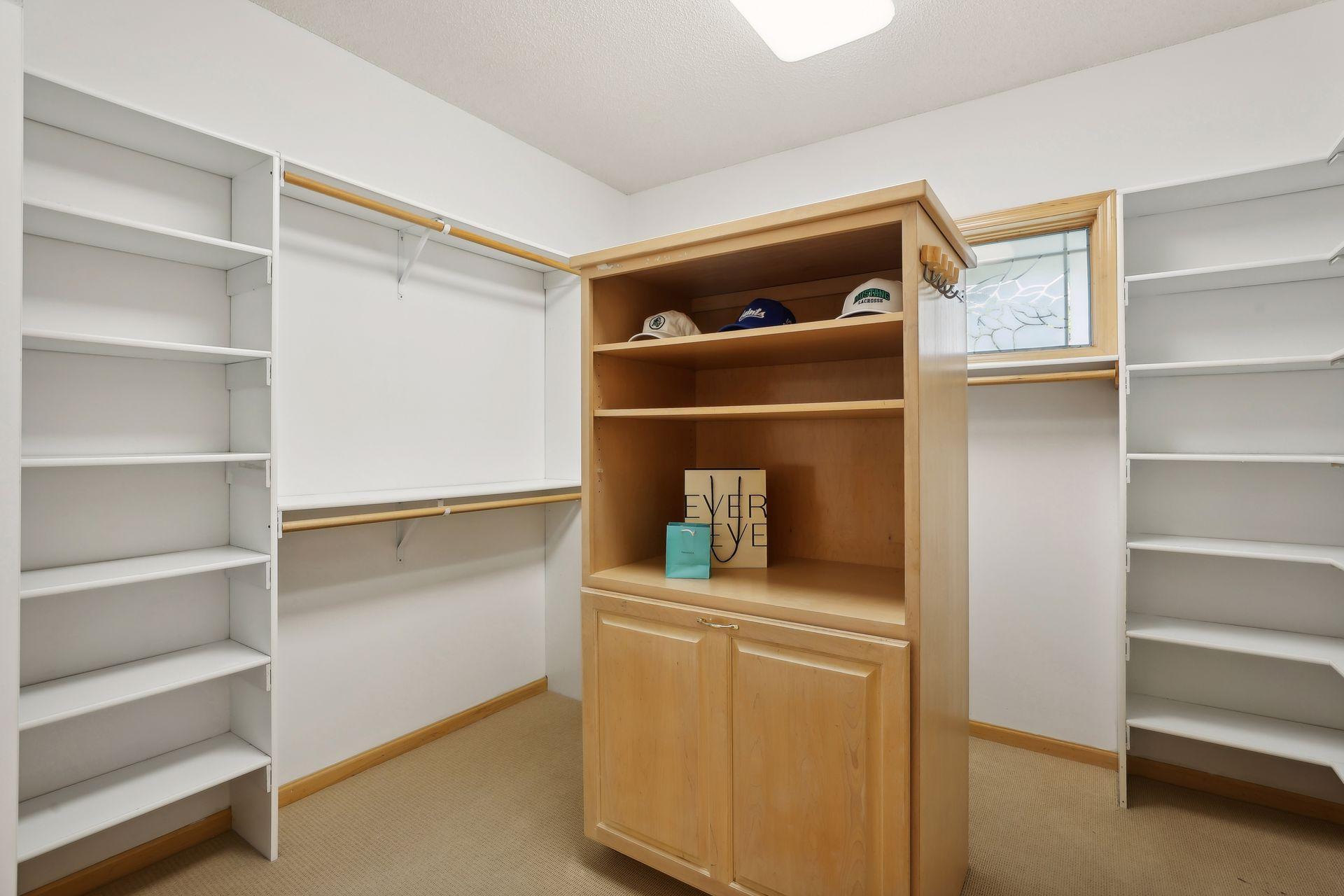 681 Cedar View Court