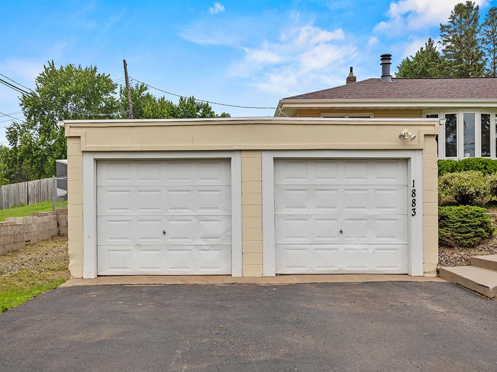 1883 County Road C E