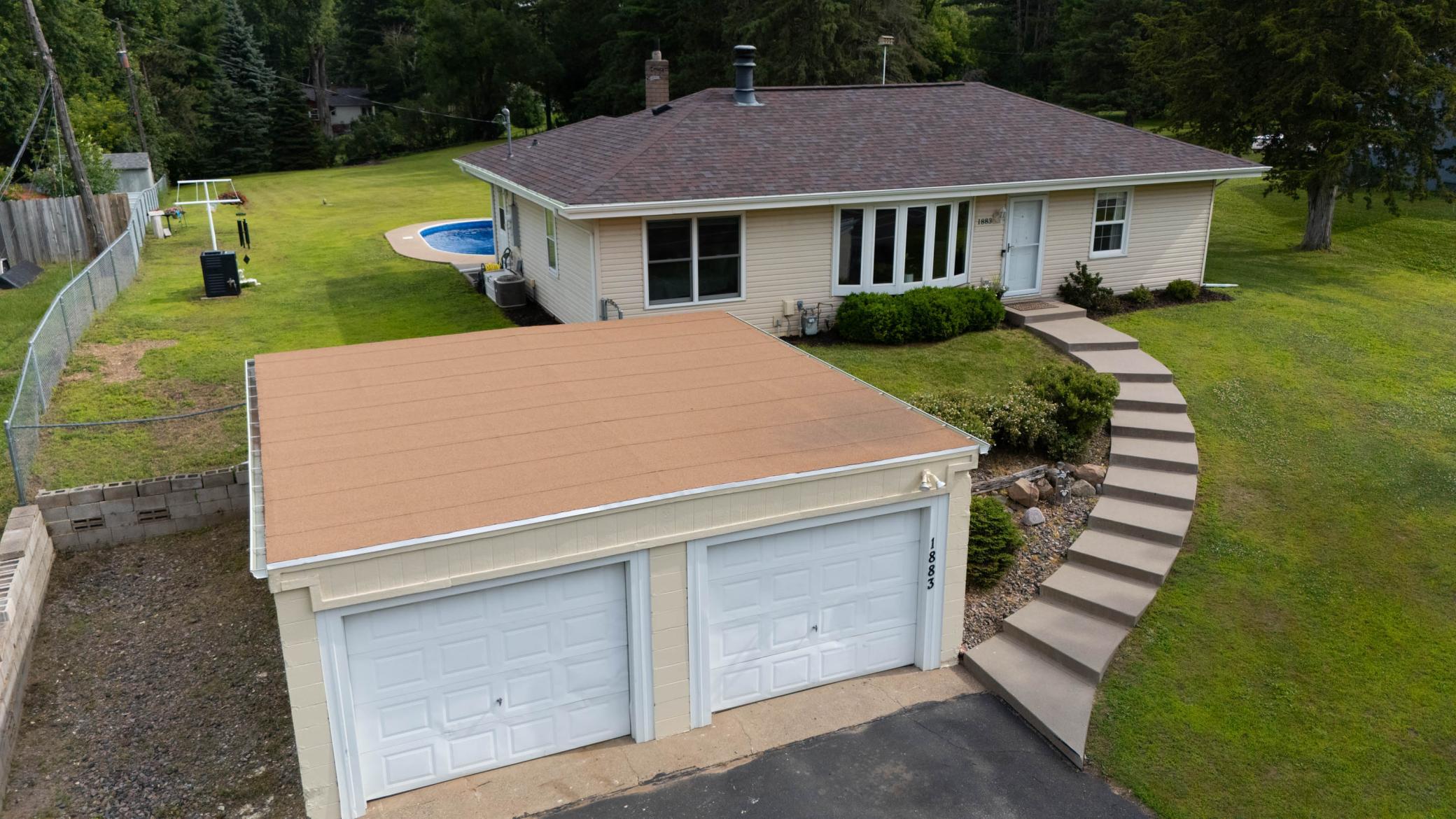 1883 County Road C E