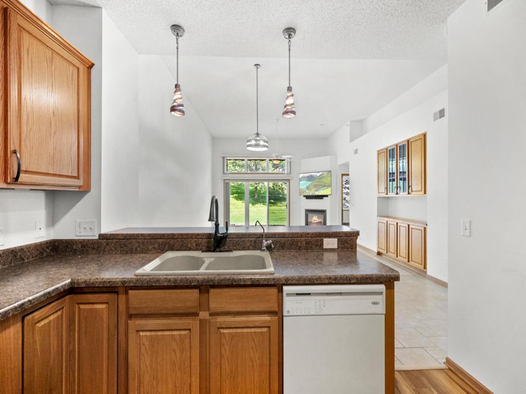 4661 Bloomberg Lane