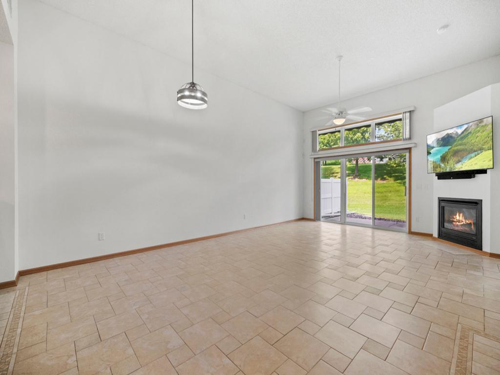 4661 Bloomberg Lane