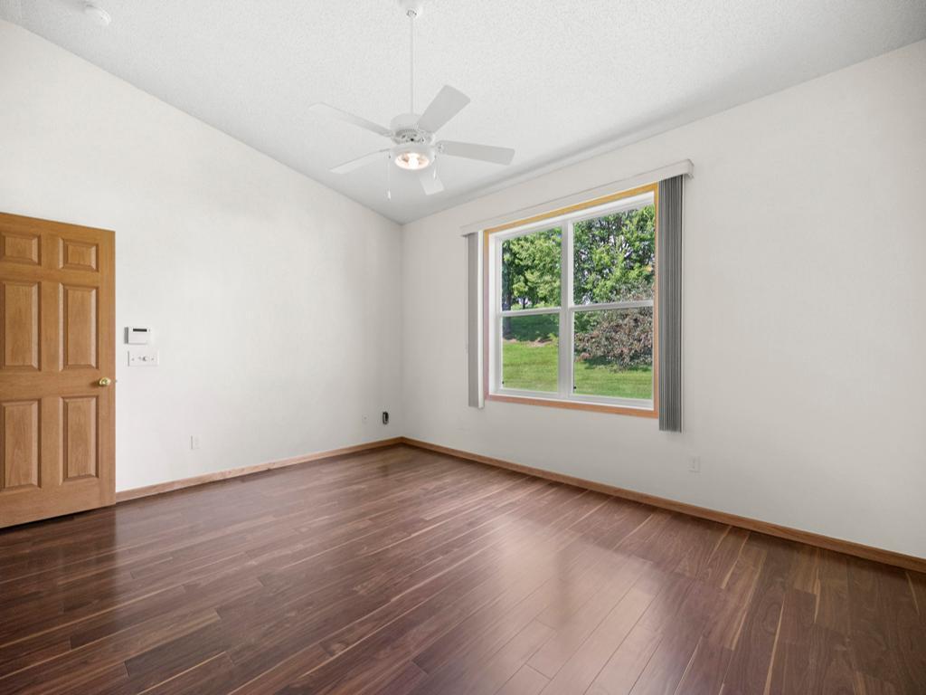 4661 Bloomberg Lane