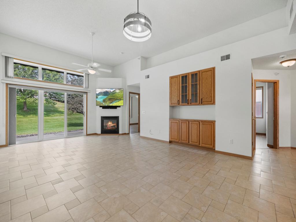 4661 Bloomberg Lane
