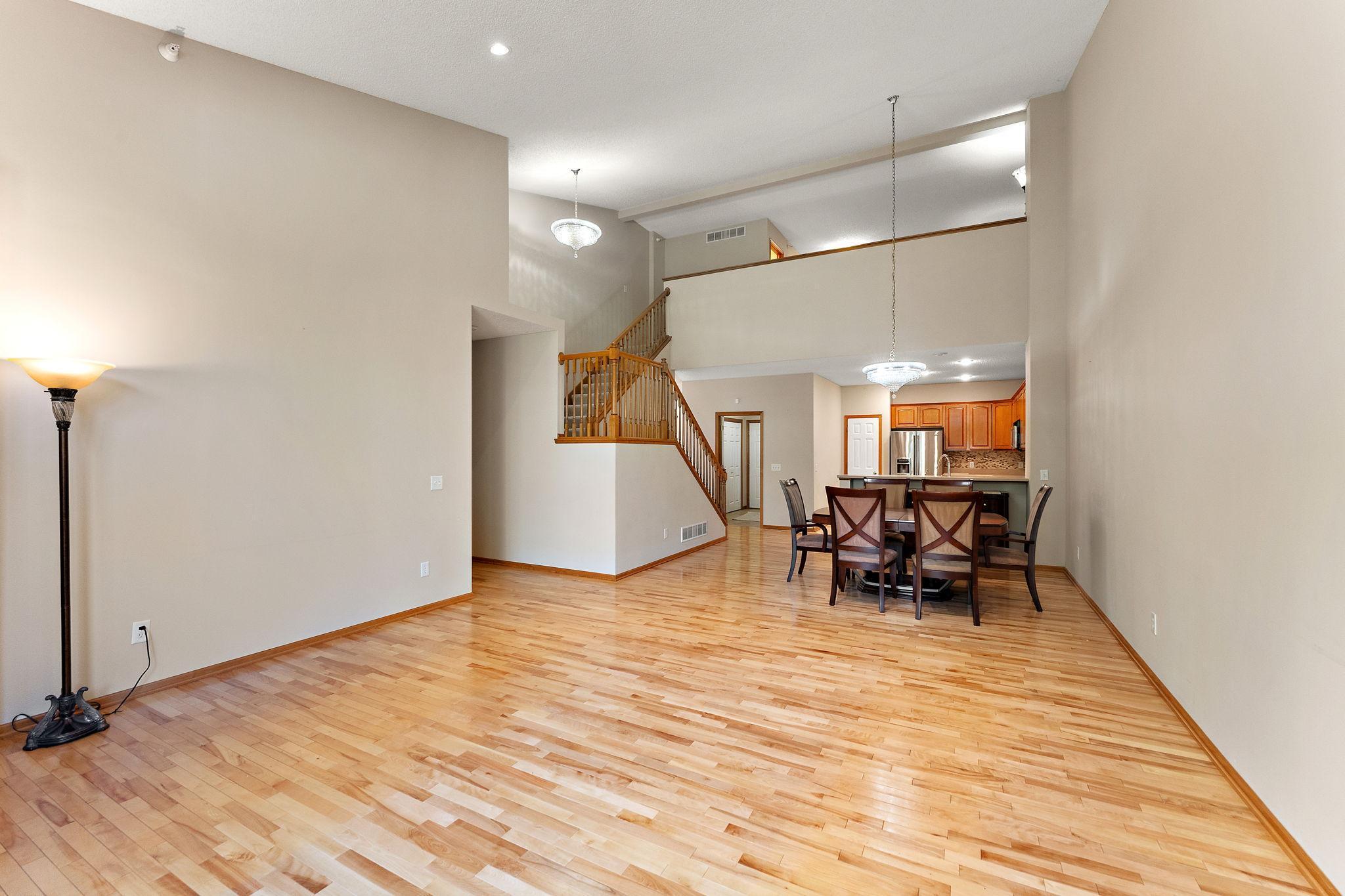 4543 Bloomberg Circle