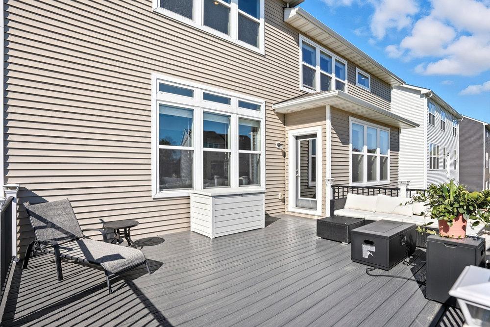 5025 Sandpebble Lane